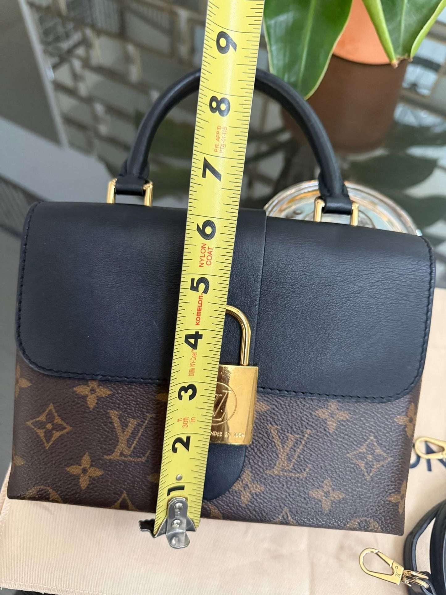 Locky BB Monogram Noir with Original Strap, Dustbag, Box and Paper bag - 📅 Year: 2019
