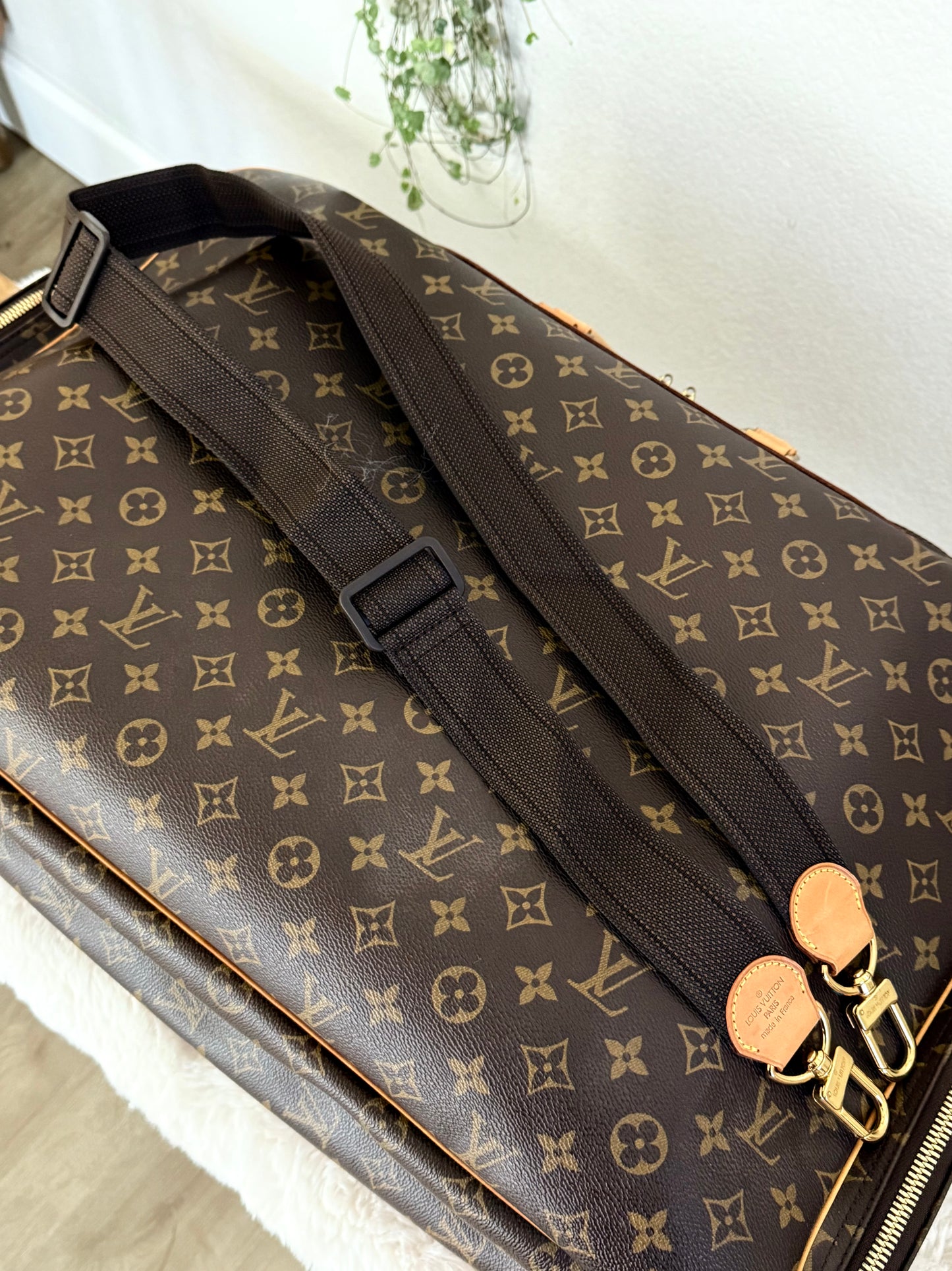Alize II with Strap and Poignet -🗓️ Year 2005