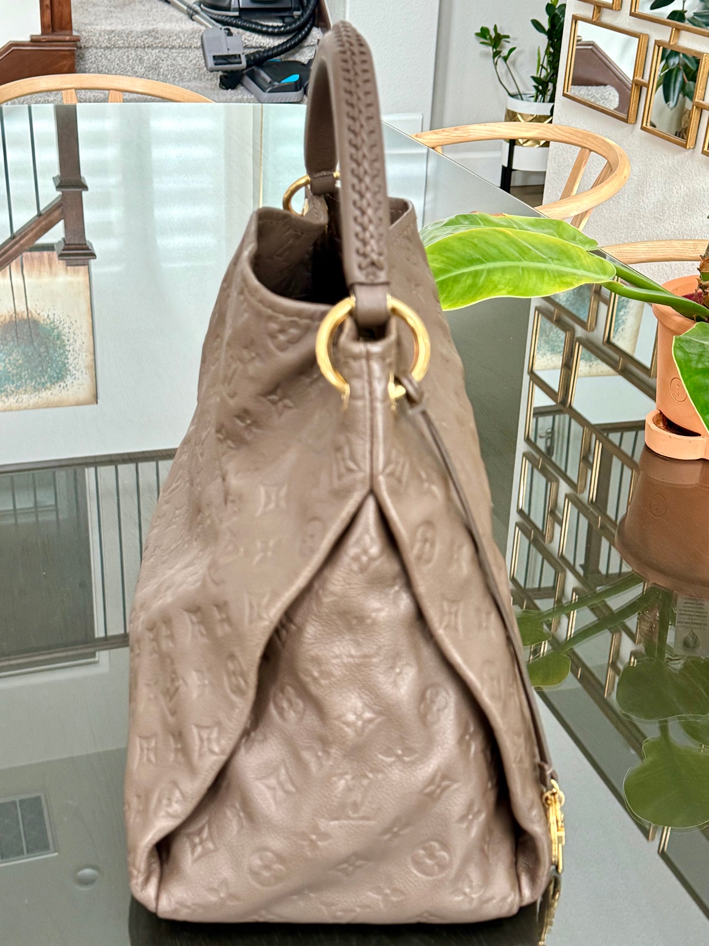 Artsy MM Empriente Ombre with Dustbag and Insert Organizer 📅 Year: 2011