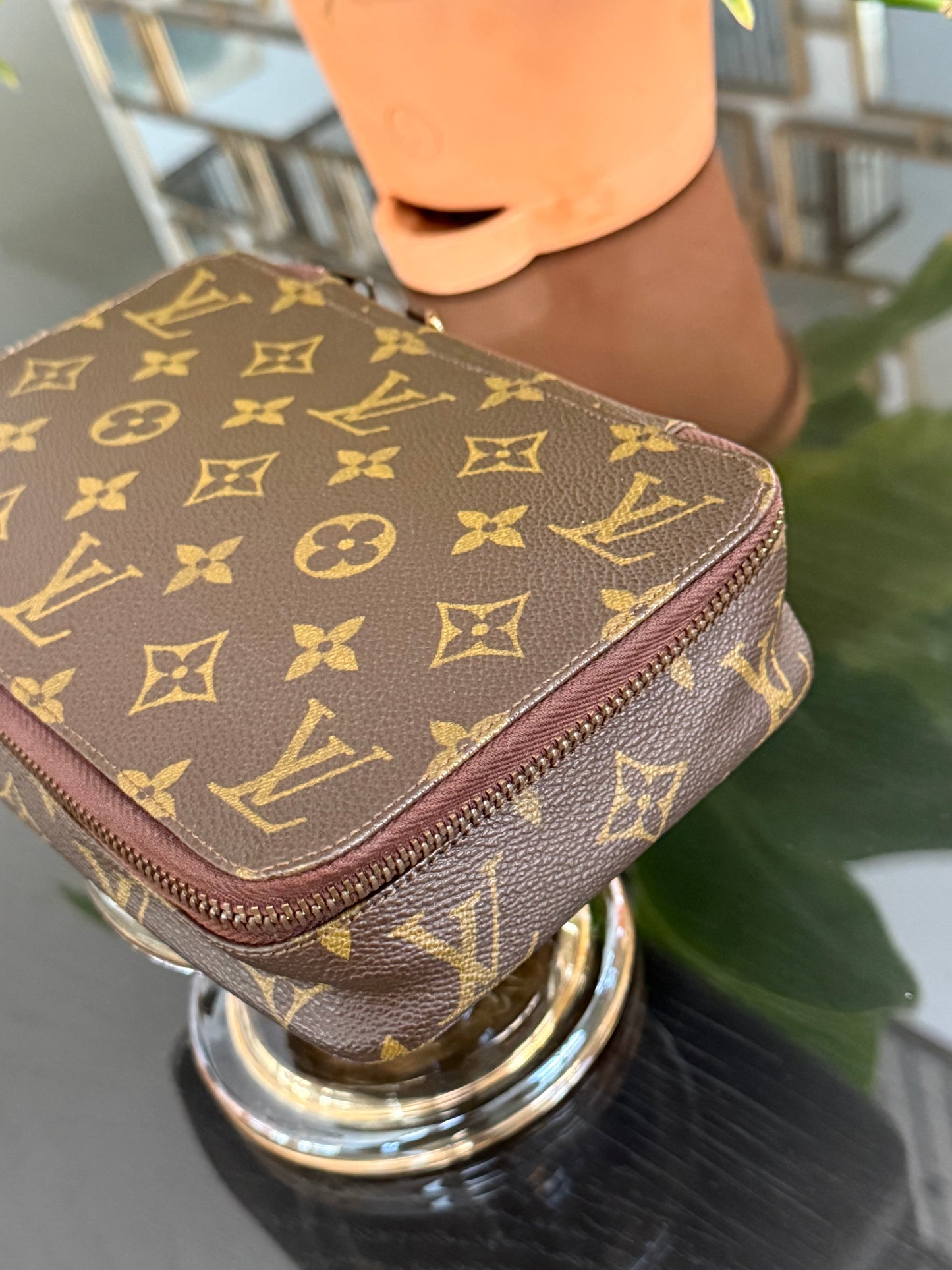 Poche Monte Carlo Jewelry Case - 🗓️ Year: 1983