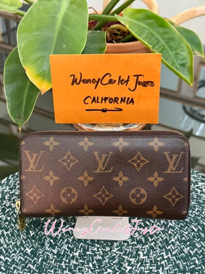 Monogram Zippy Long Wallet 🗓️ Year: 2018