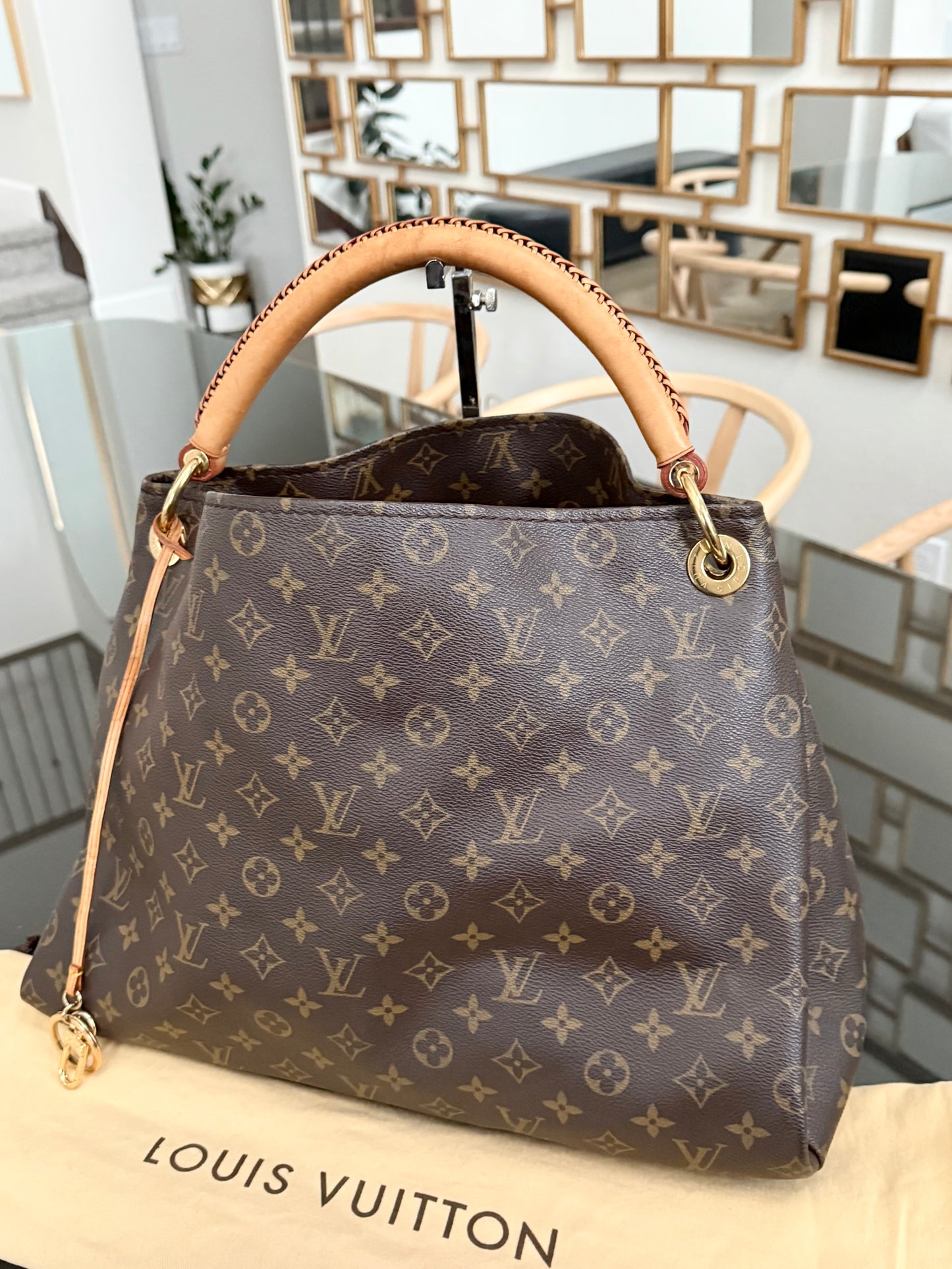Artsy MM with Dustbag and Insert Organizer - 📅 Year: 2010