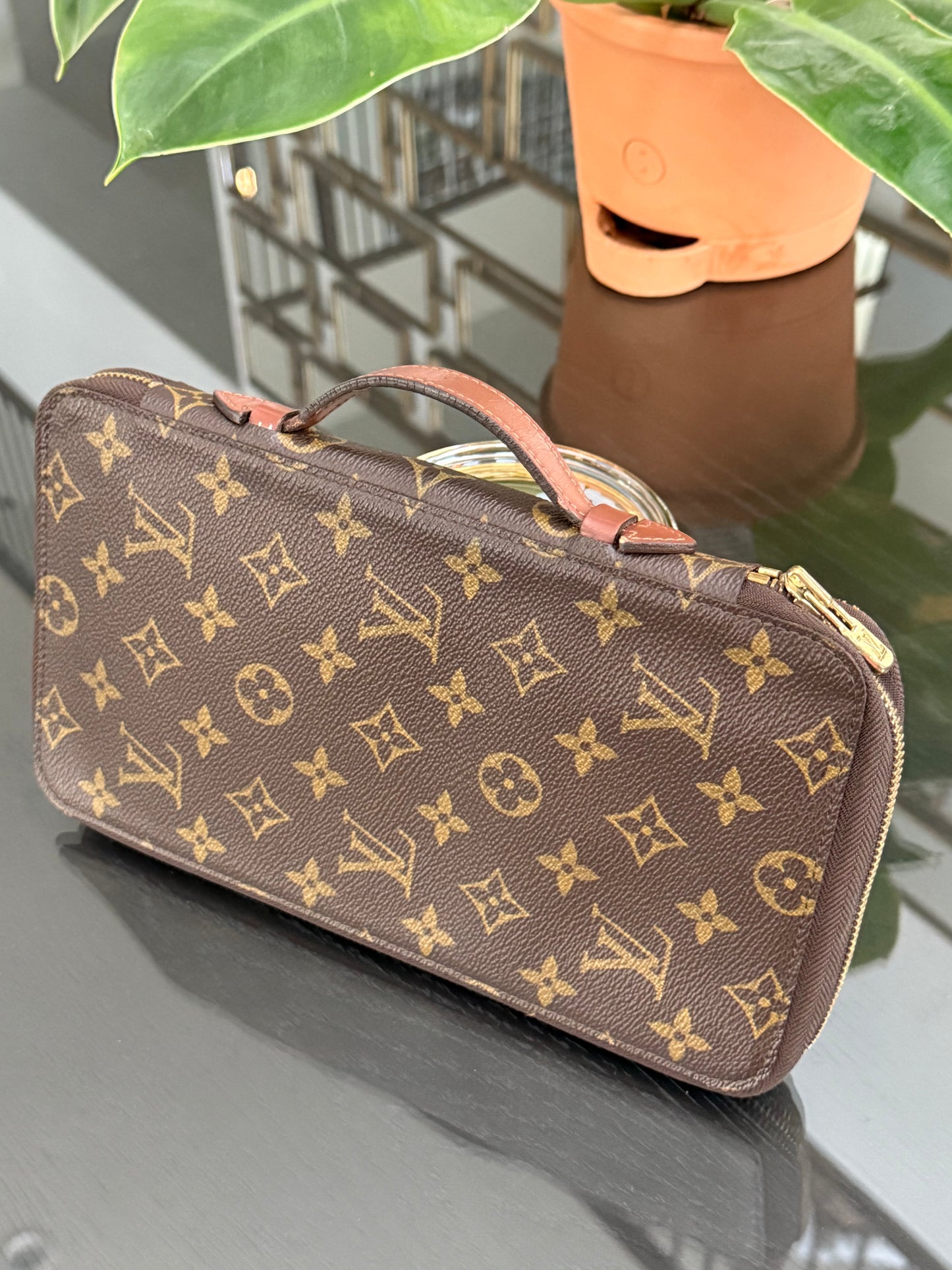 Monogram Escapade Travel Organizer - 🗓️ Year: 1991