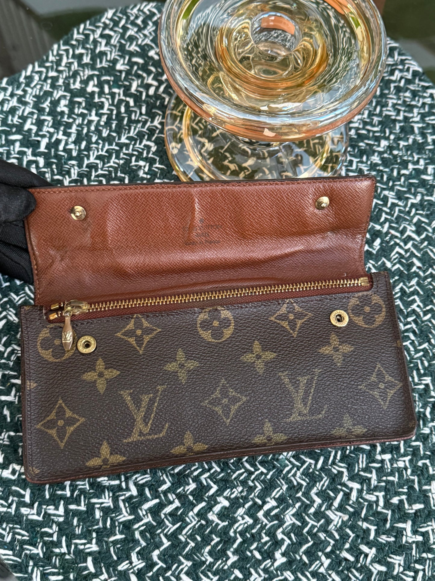 Monogram Portefeuille Accordeon Wallet with Insert and Non branded Strap 🗓️ Year: 2004