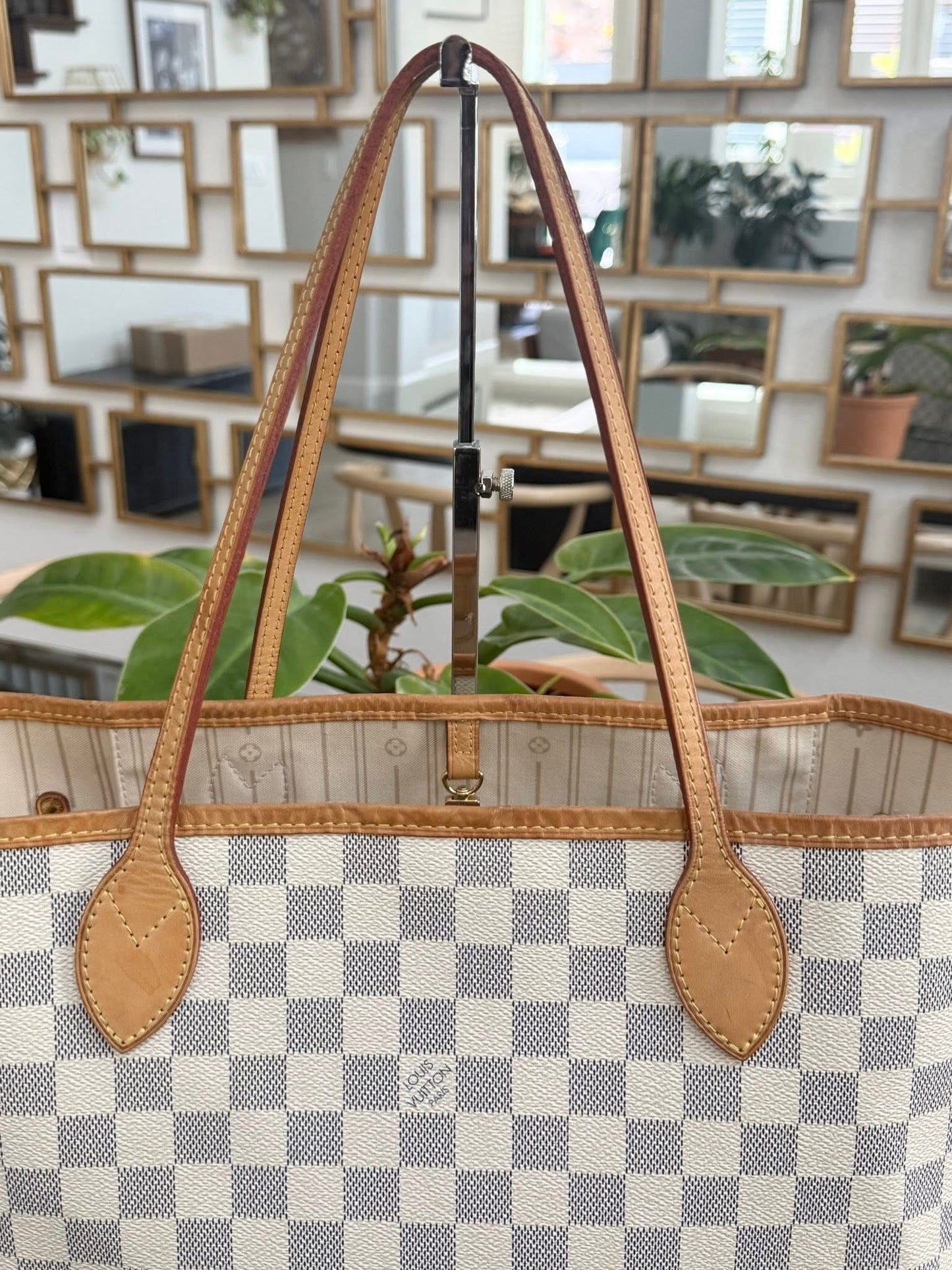 Neverfull MM Azur with Insert Organizer 📅 Year: 2011
