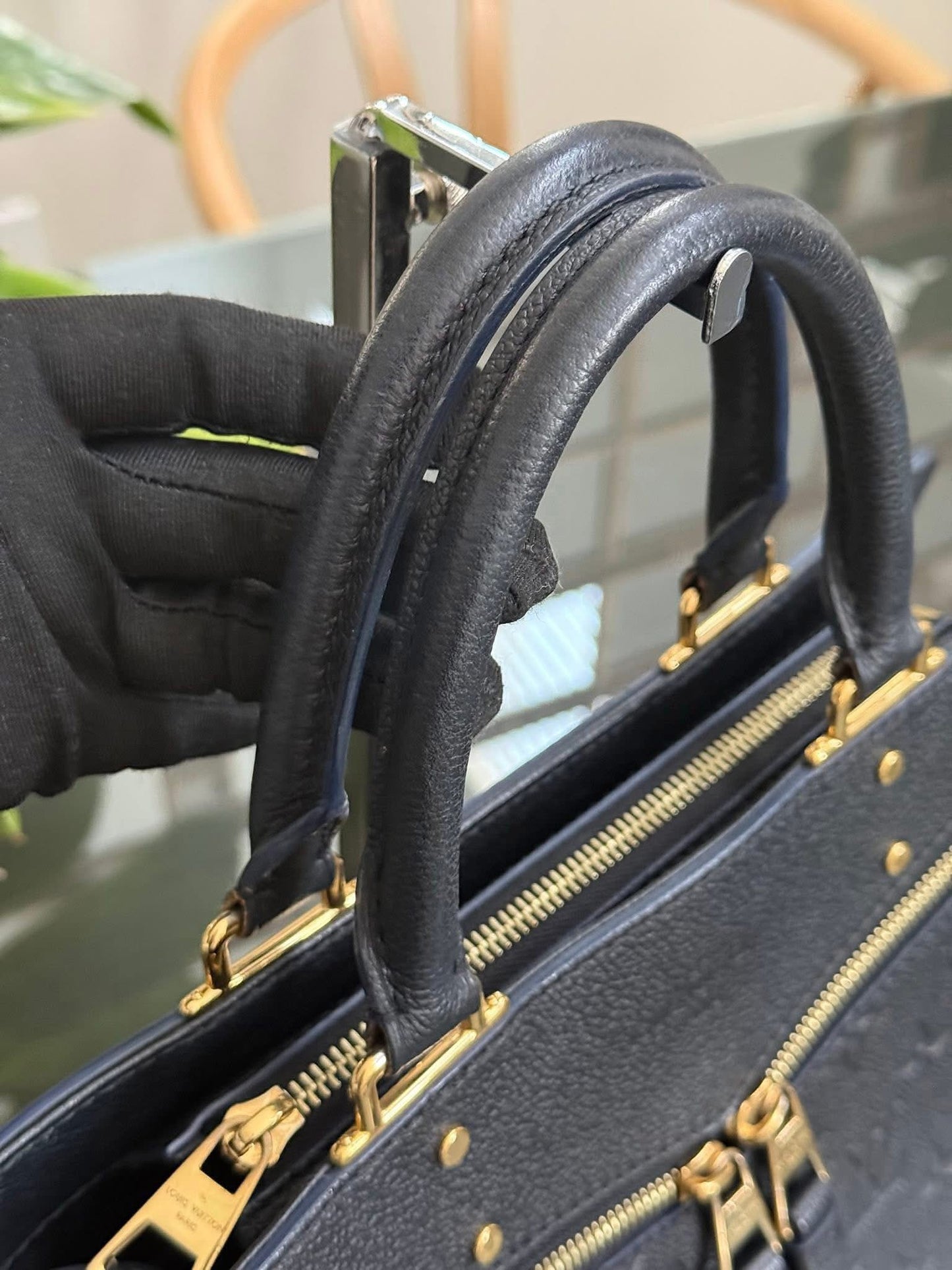 Sully PM Empreinte Noir with Original Strap and Dustbag 📅 Year: 2019
