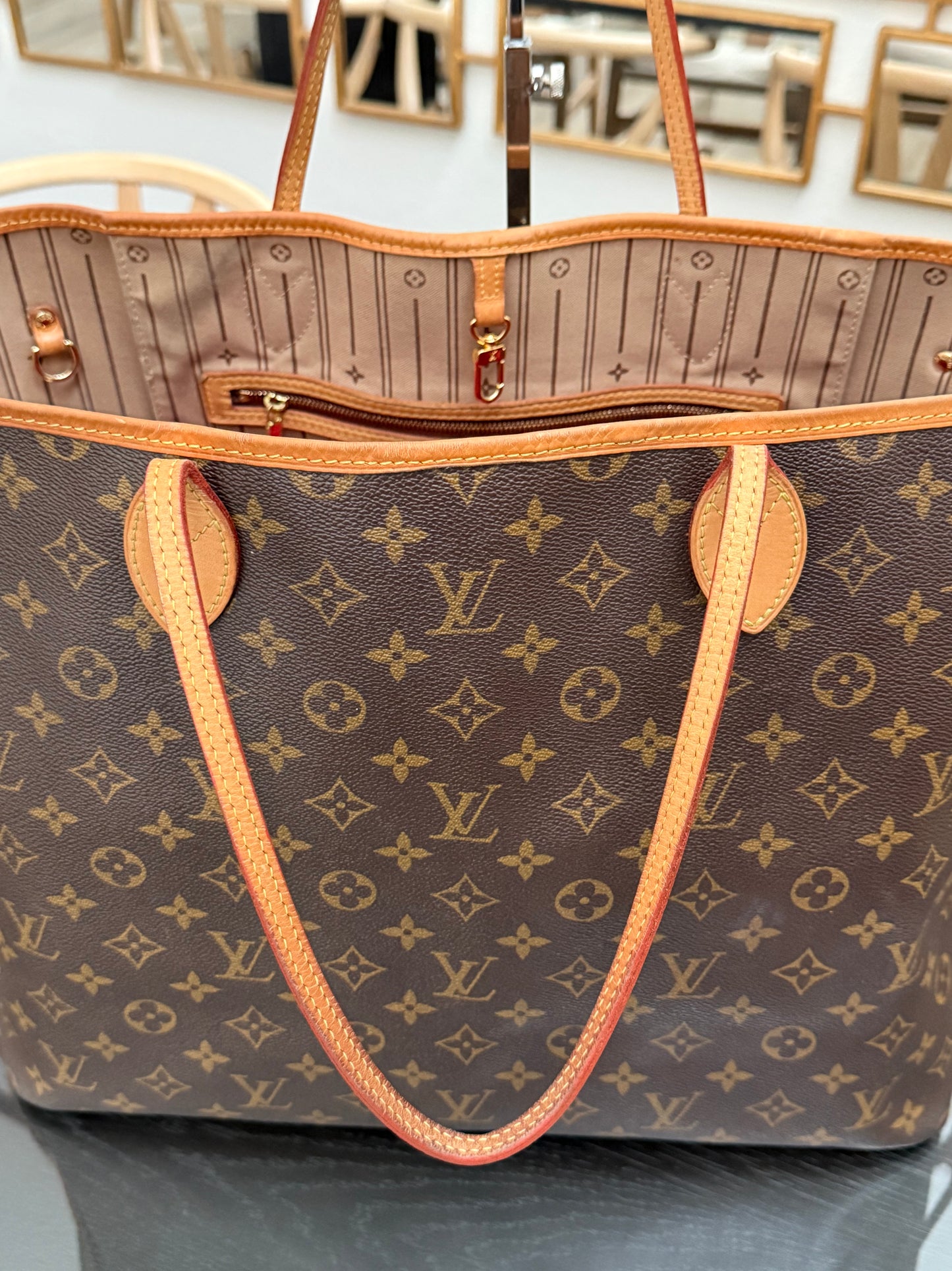 Neverfull GM with 🗓️ Year: 2003