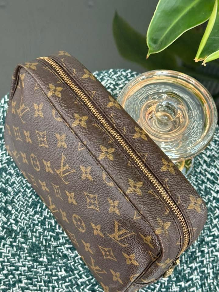Trousse 23 🌺 Year 1988