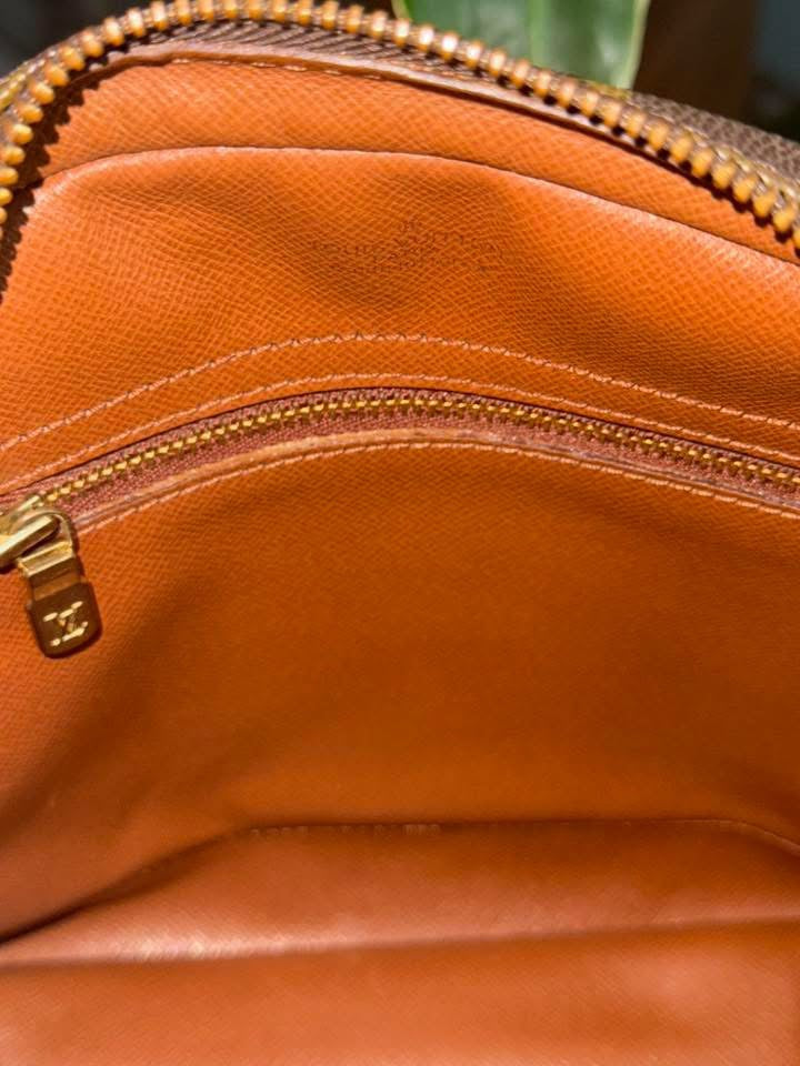 Senlis Crossbody - 🗓️
