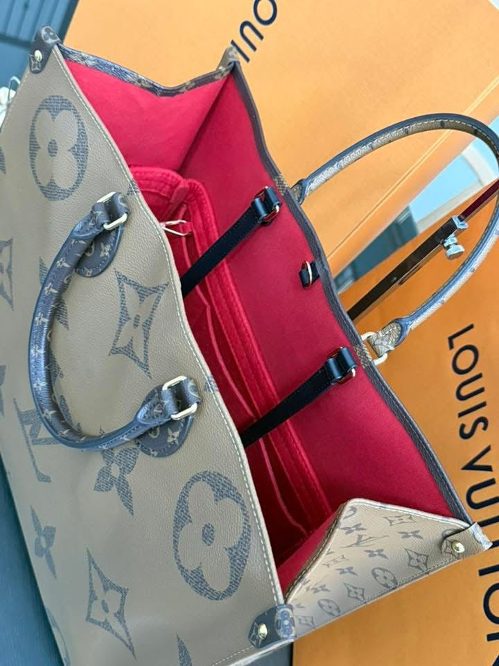 On The Go GM in Monogram Reverse with Dustbag, Insert Organizer, Box and Paper bag 🌺 -Microchip