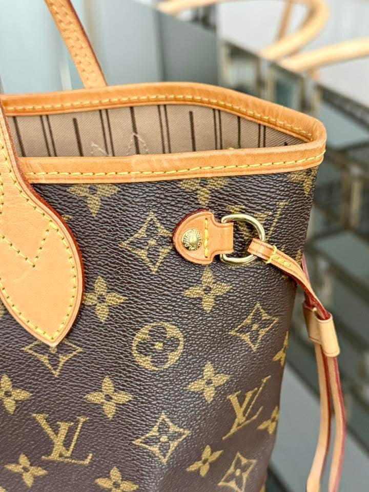 Neverfull PM in Monogram with Dustbag 🗓️ Year: 2009