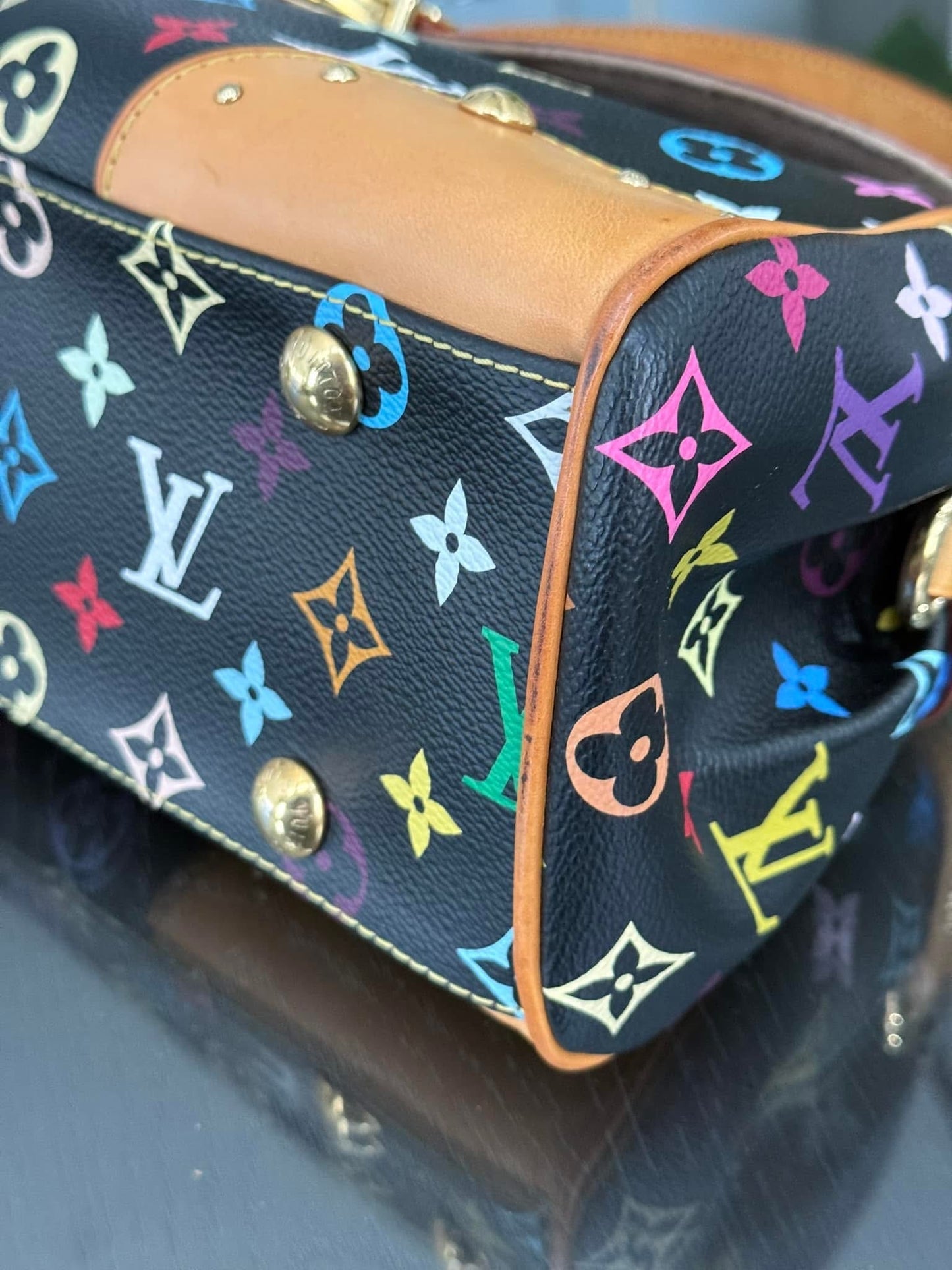 Multicolor Beverly MM with Dustbag 📅 Year: 2008
