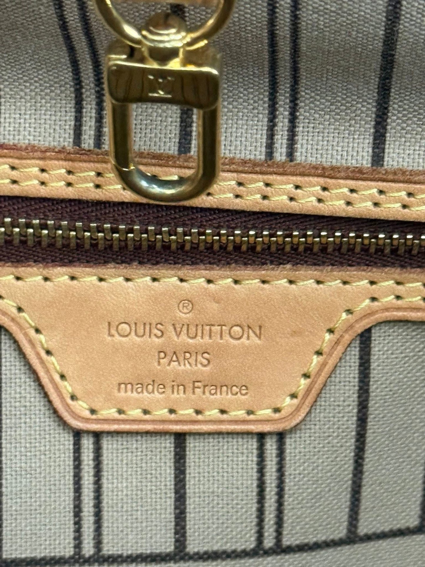 Neverfull MM with Dustbag 📅 Year: 2021