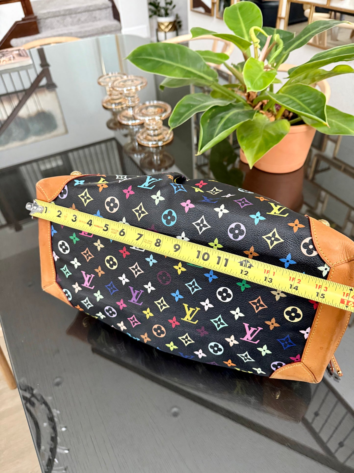 Multicolor in Black Ursula with Dustbag
