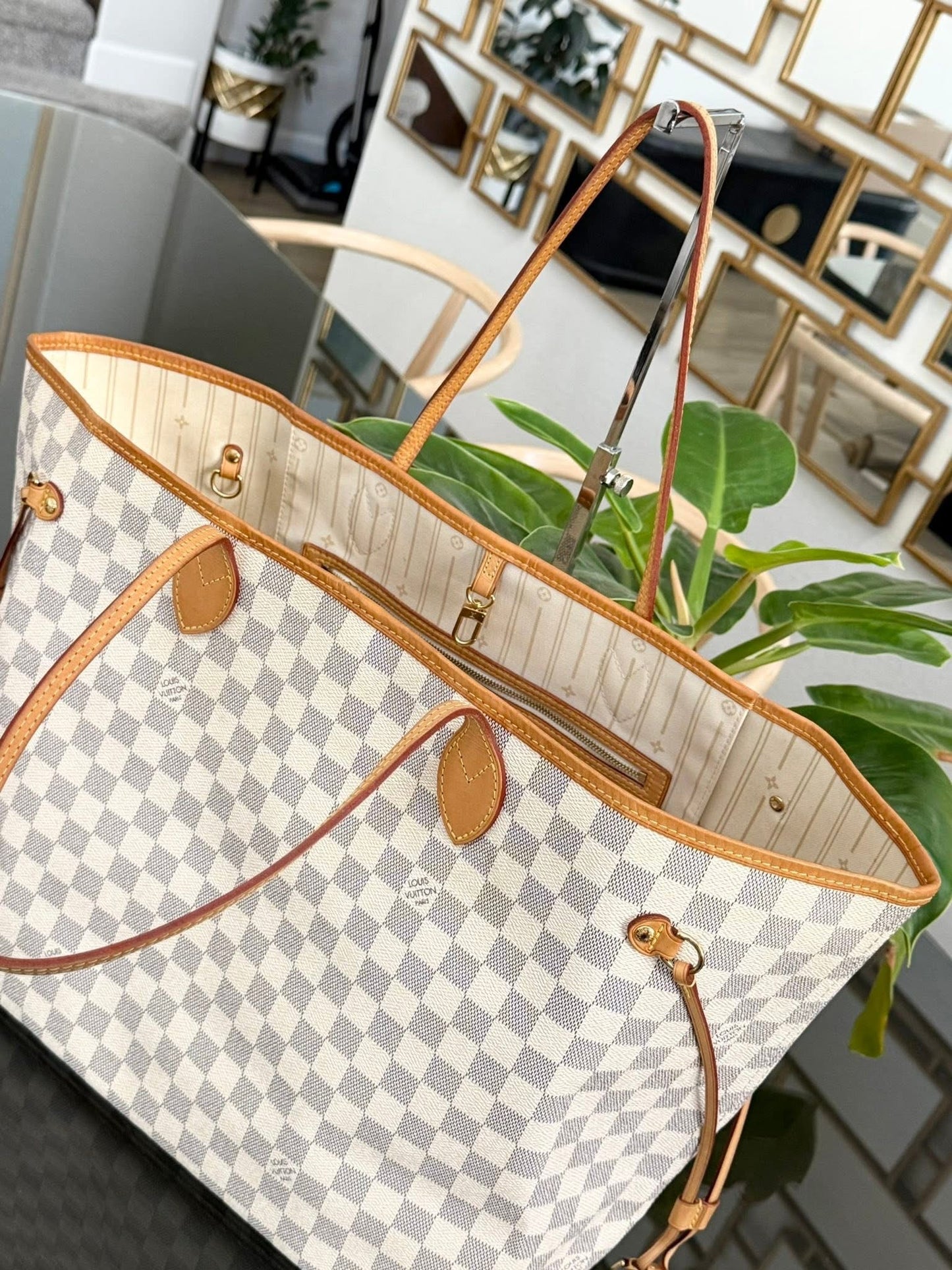 Neverfull GM in Azur with Dustbag Insert Organizer 🗓️ Year: 2012