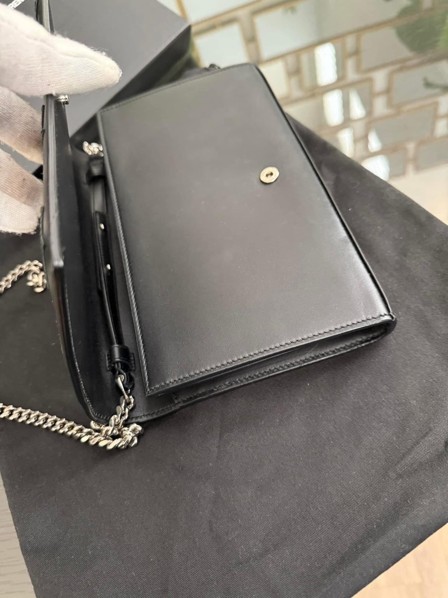 Kate Stars Calfskin Leather Chain Clutch Crossbody 📦 With Box, Dustbag, Cards, and Paper Bag