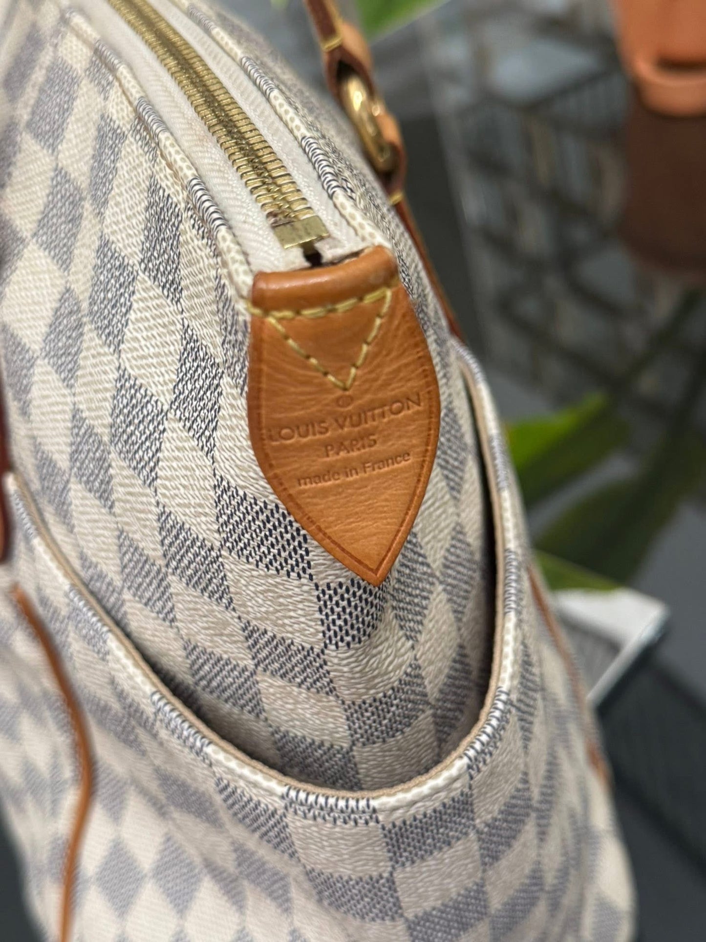Totally MM in Azur with Dustbag and Insert Organizer 📅 Year: 2009