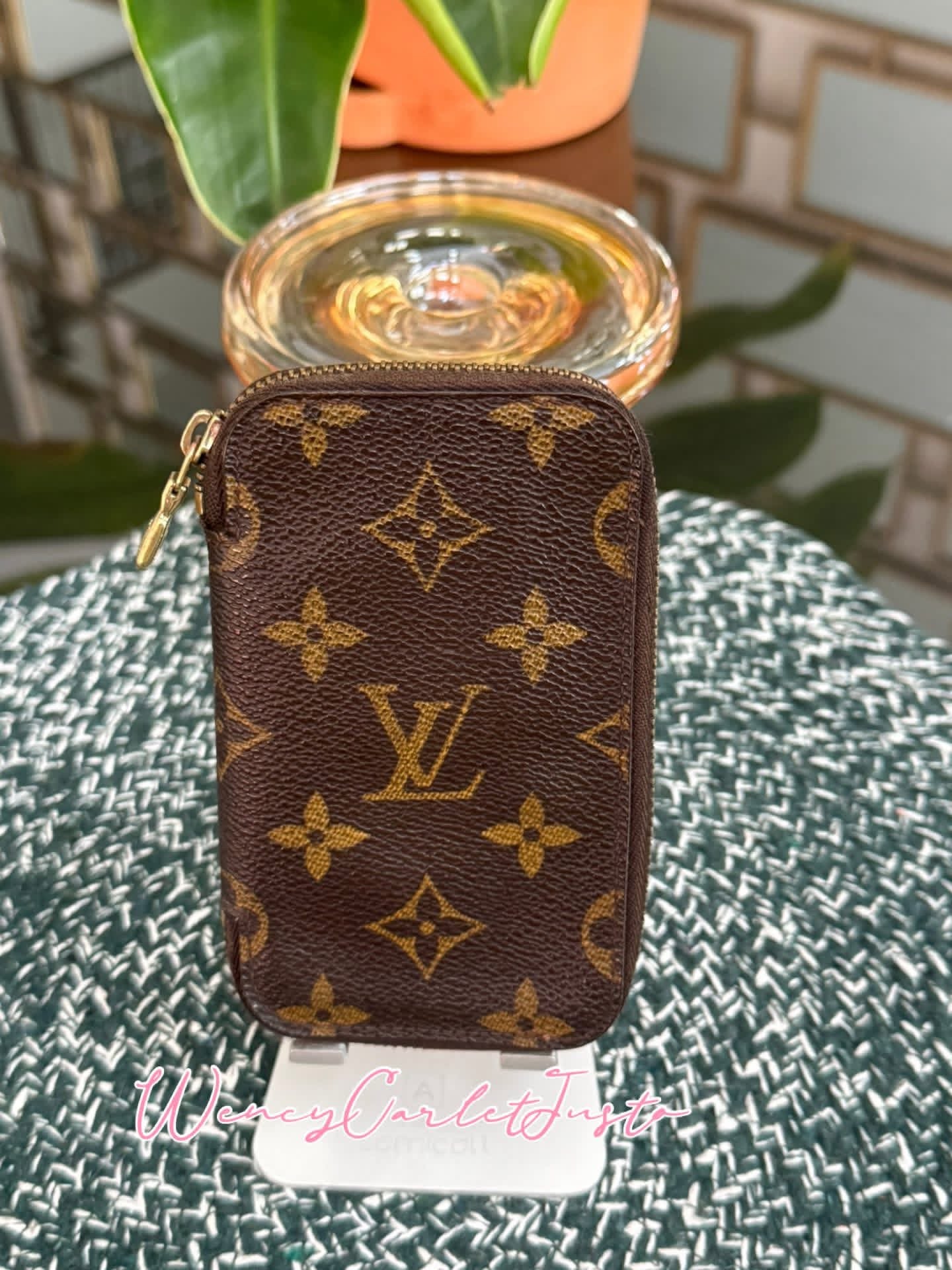 Monogram Zip Around Multicles 📅 Year: 1999