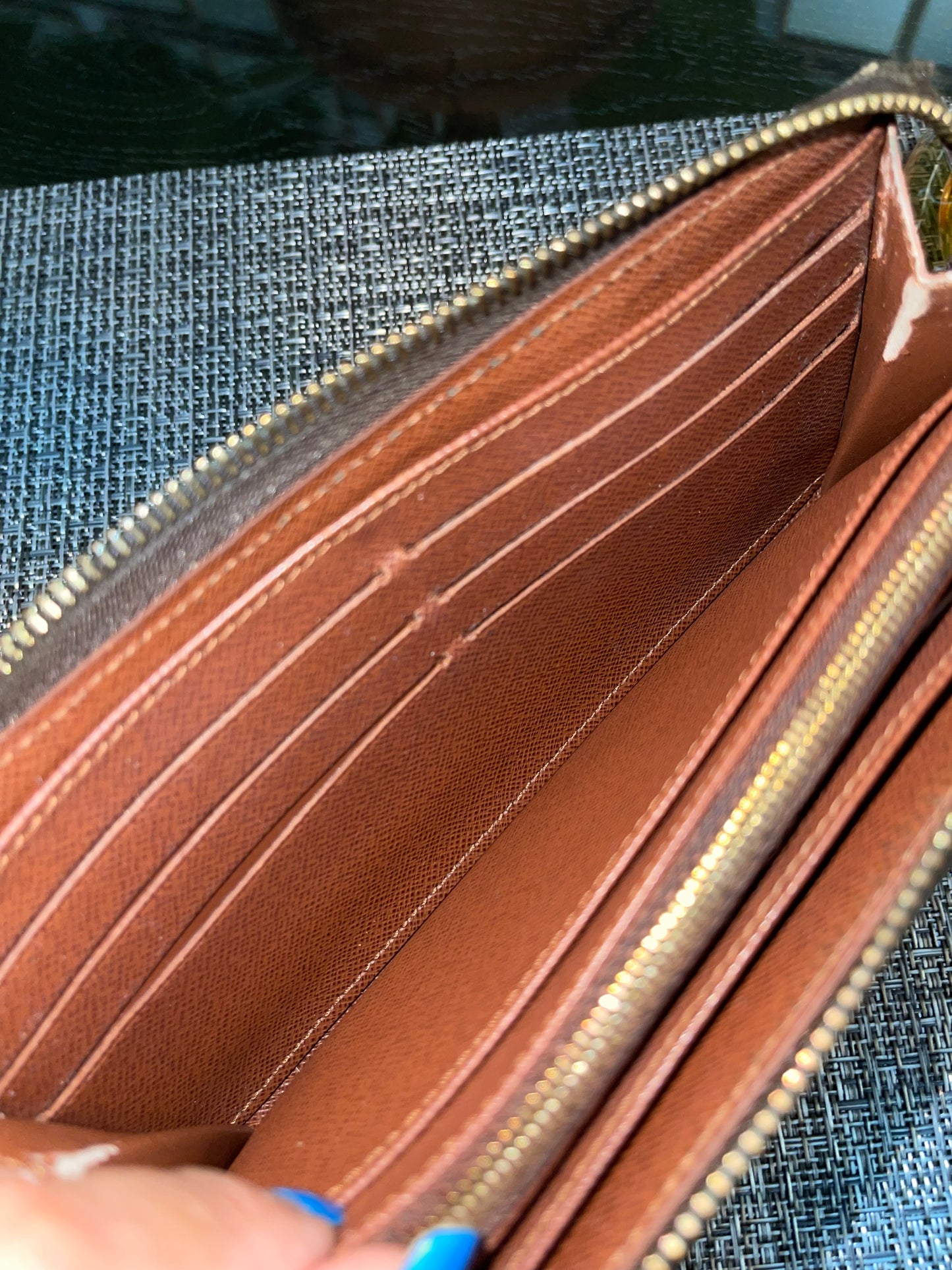 Monogram Astrid Wallet w/ generic wrist strap - 📅 Year: 2008