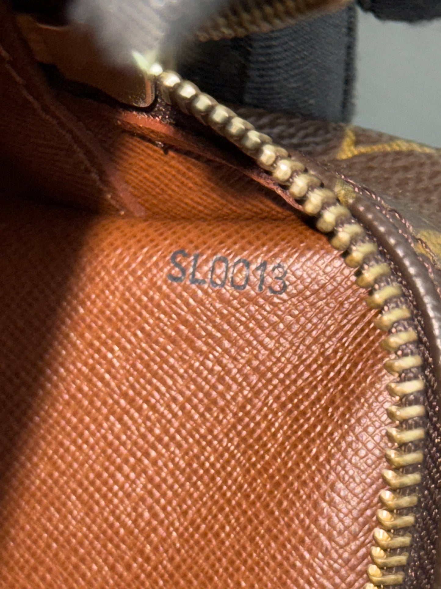 Trocadero 30 🗓️ Year: 2003