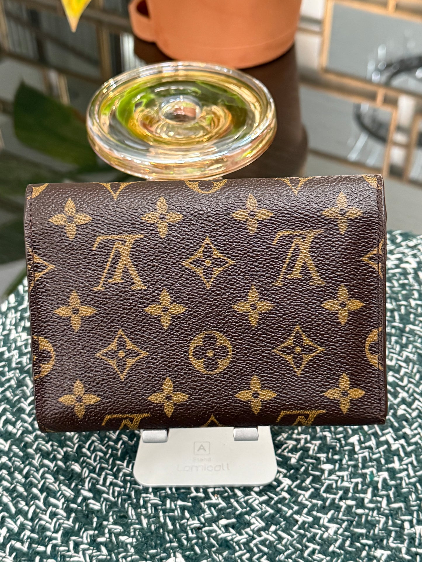 Etui Wallet Passport Holder in Monogram with 6 Cardholders 🗓️ Year: 1999