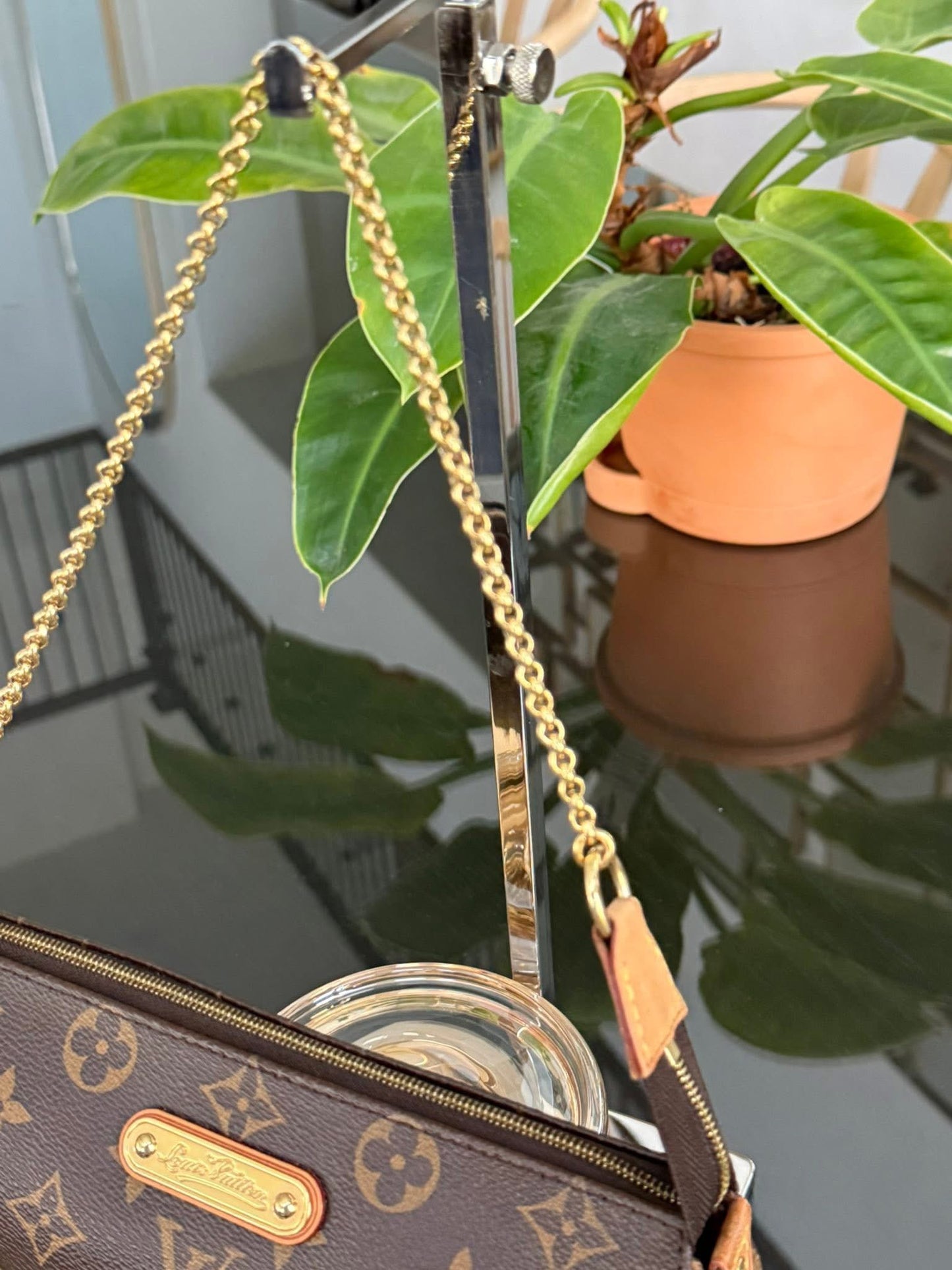 Eva Clutch in Monogram with Original Strap, Insert Organizer, Box, Dustbag and Paper bag 🗓️ Year: 2011