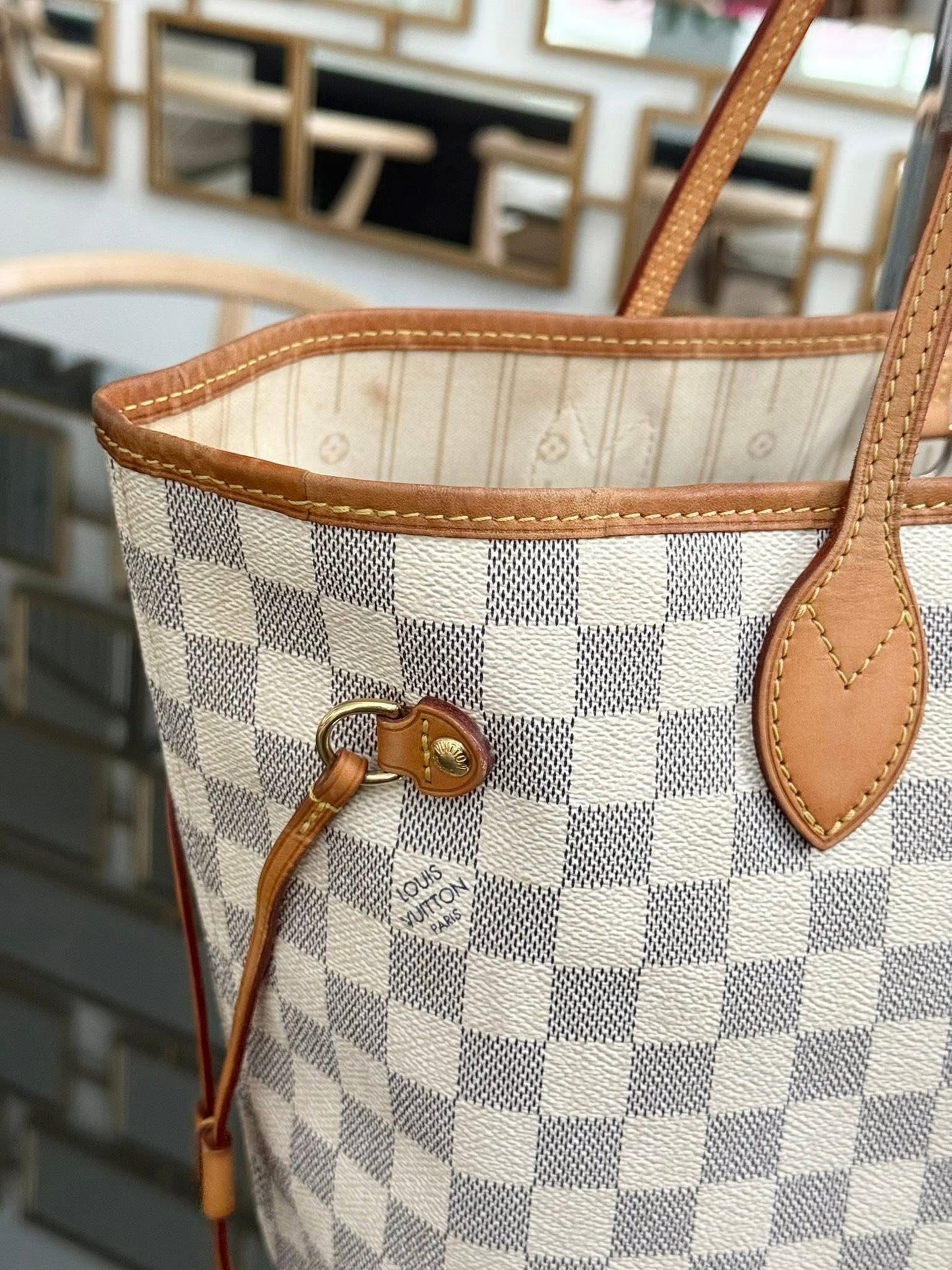 Neverfull MM Azur with Insert Organizer 📅 Year: 2011