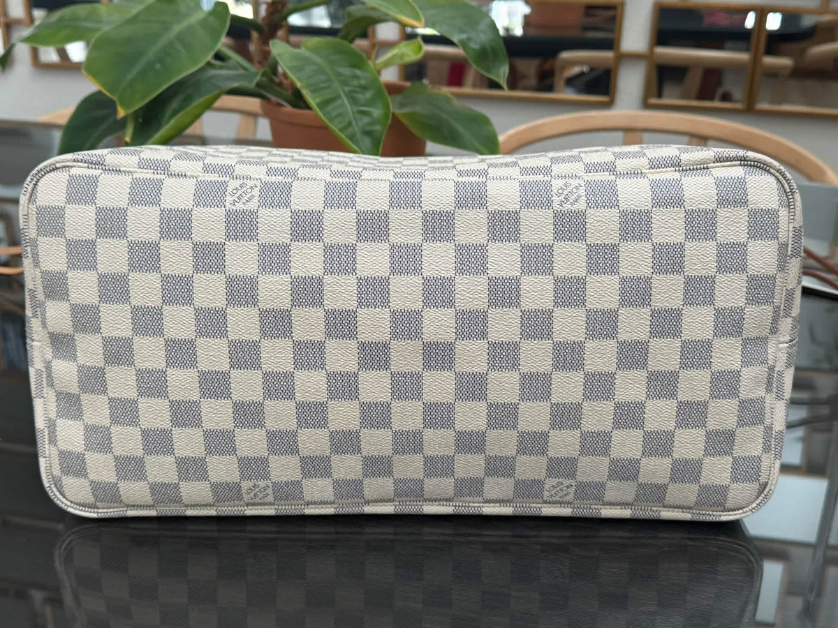 Neverfull GM in Azur with Dustbag, Insert Organizer and Non branded Twilly -🗓️ Year: 2009