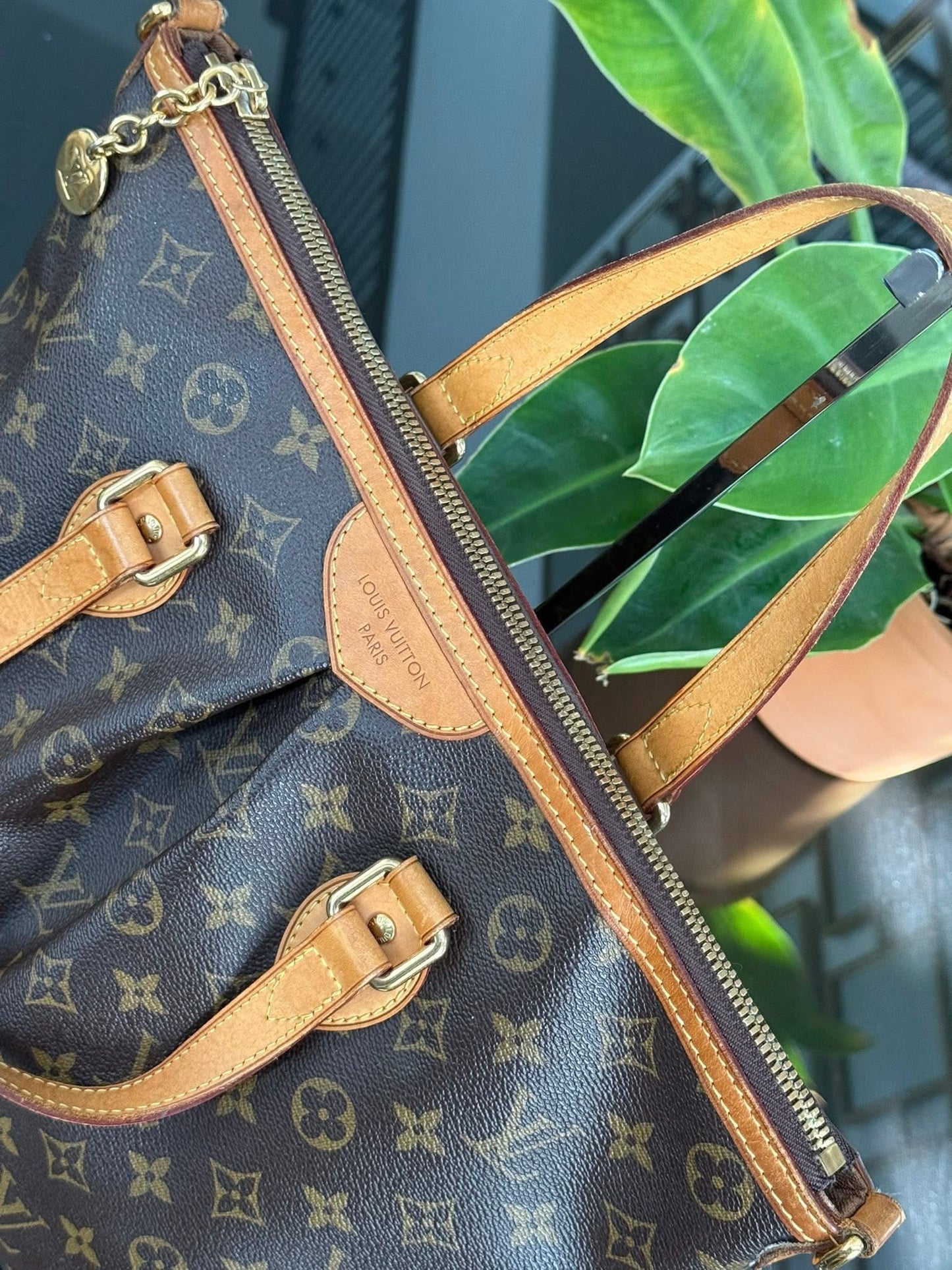 Palermo PM with Original Strap 
Dustbag 📅 Year: 2010