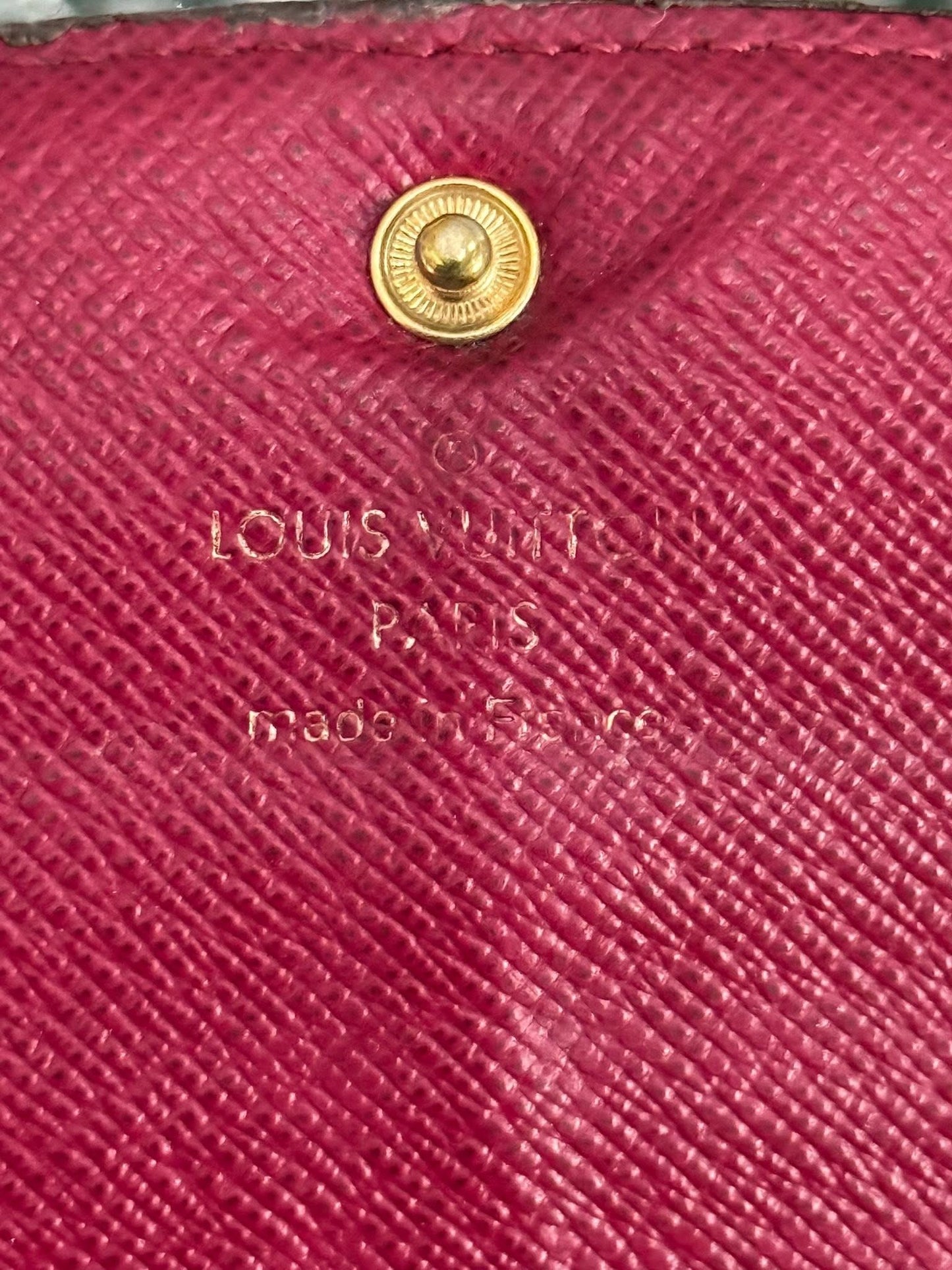 Emilie Peony Wallet in Monogram 🗓️ Year: 2017