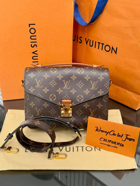 Pochette Metis with Box, Dustbag and Paper bag -Microchip & Authenticed
