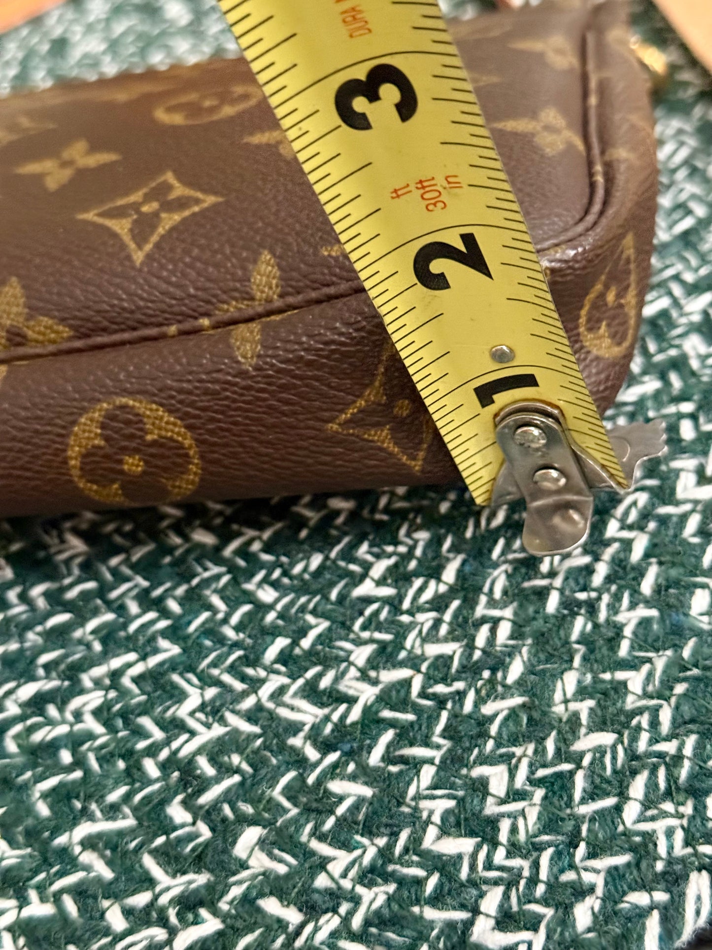 Pochette Accessories with Dustbag -🗓️ Year: 2001