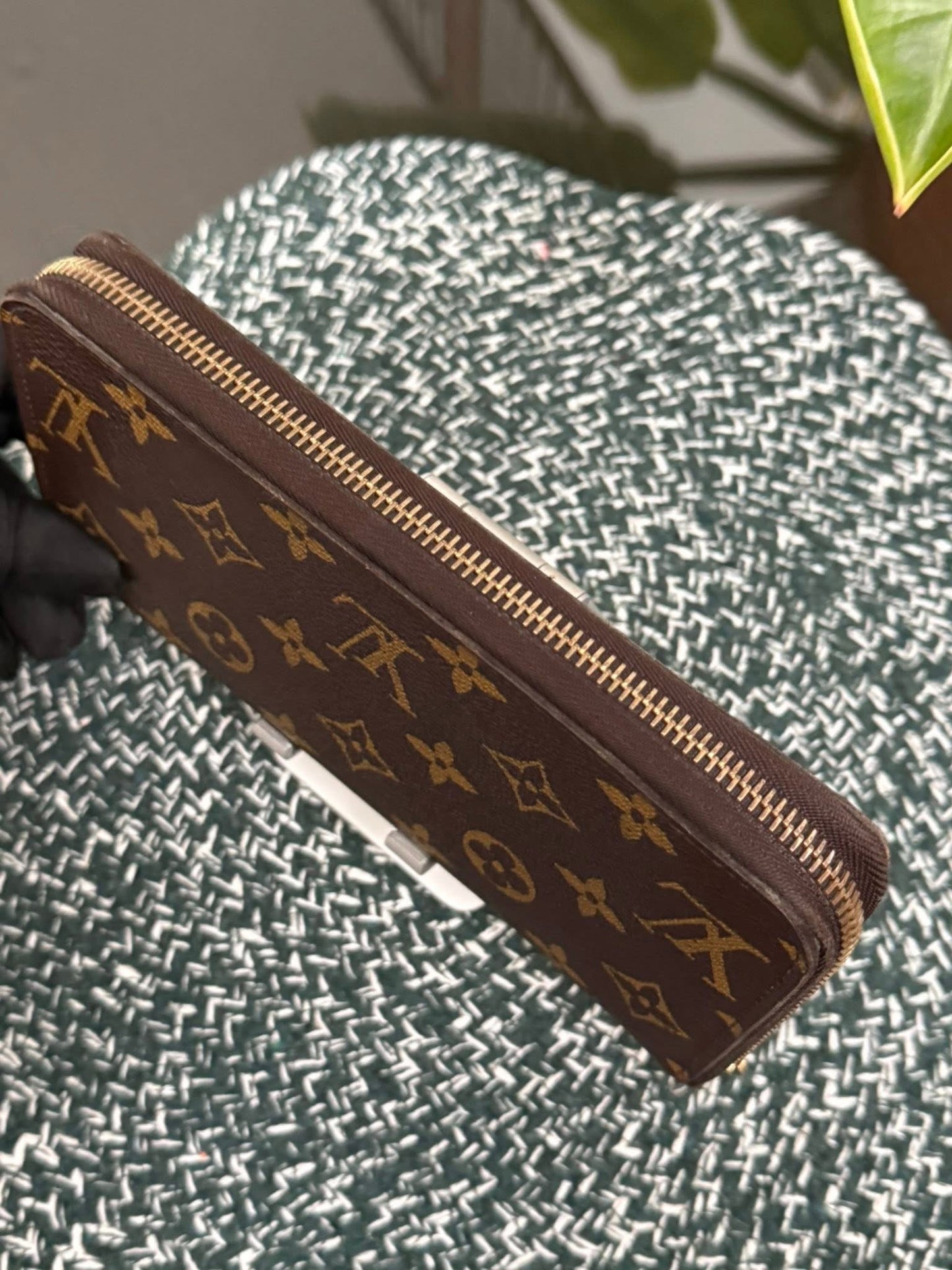 Monogram Zippy Long Wallet with Box 🗓️ Year: 2015