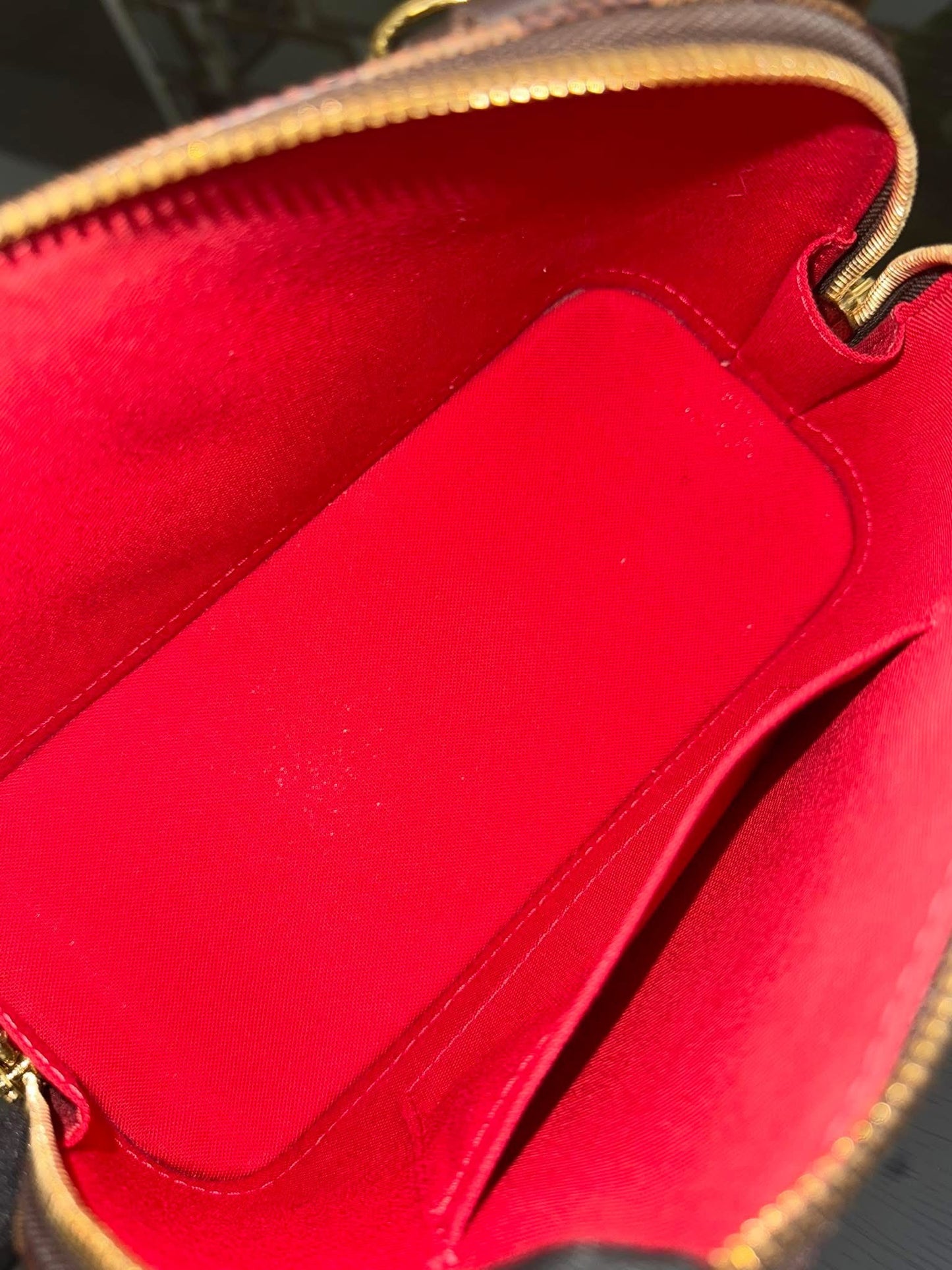 Alma BB in DE with Clochette, Lock 🔐 key, Original Strap, Box Dustbag and Paper bag 🗓️ Year: 2020