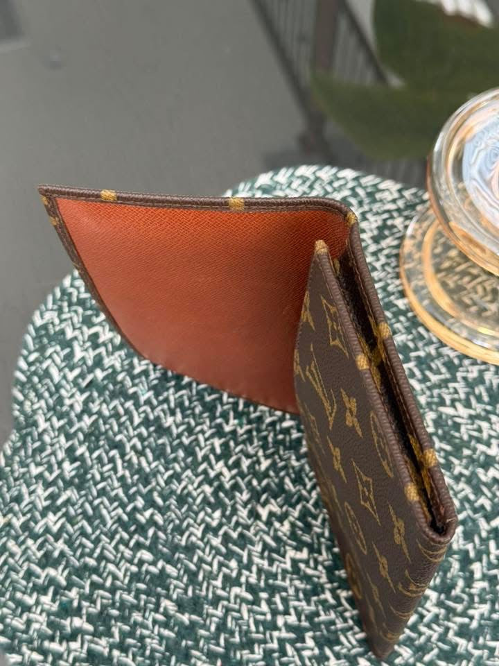 Vintage Long Wallet in Monogram with Dustbag 🗓️ Year: 1985