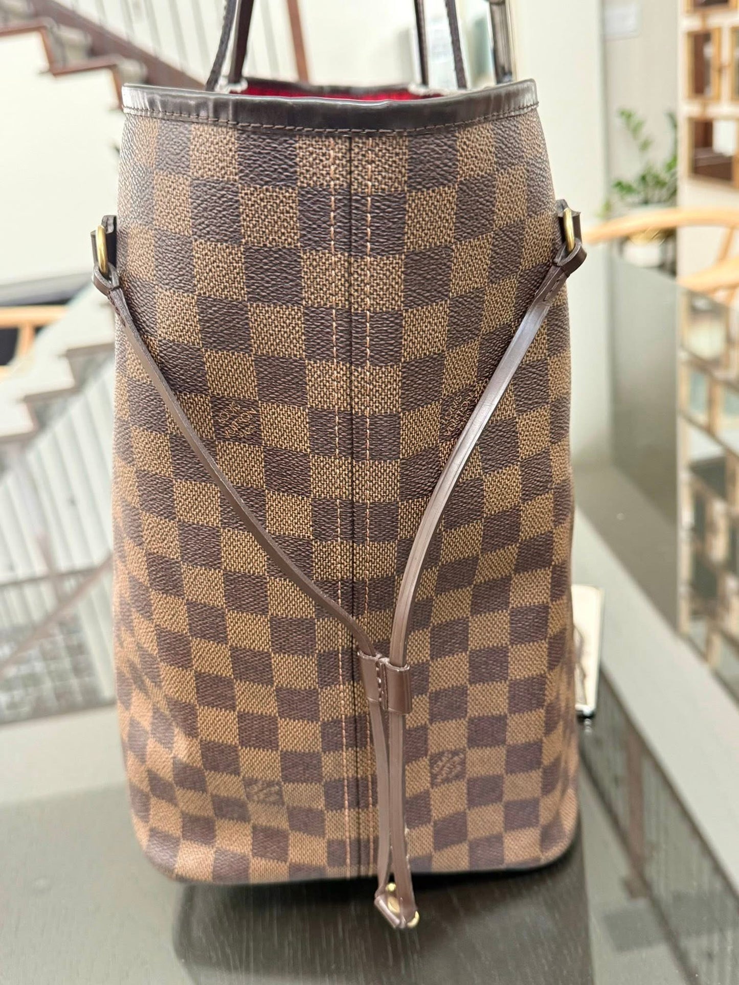 Neverfull GM in DE with Insert Organizer and Dustbag 🌺 📅 Year: 2009