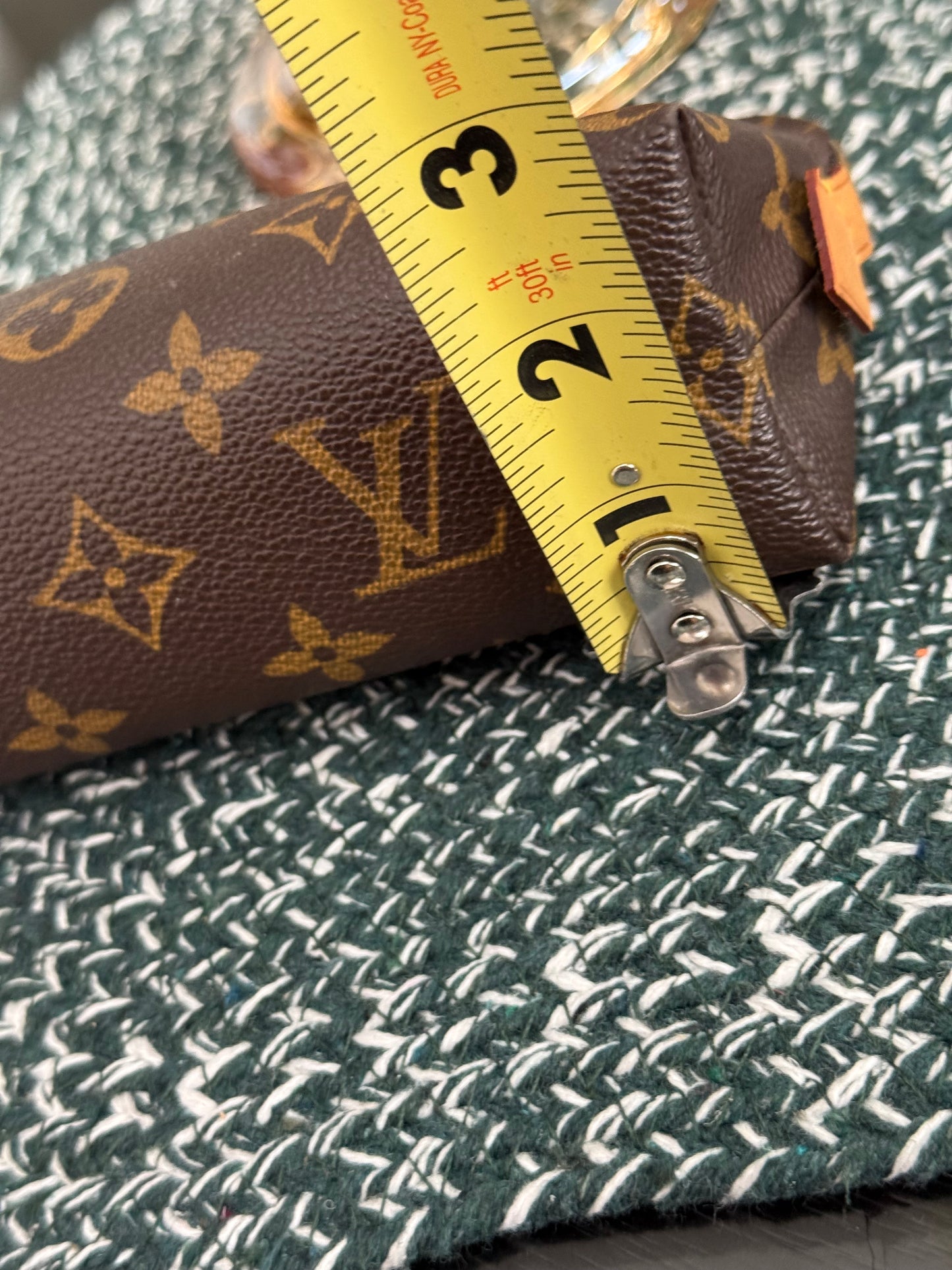 Cosmetic Pouch PM 🗓️ Year: 2003