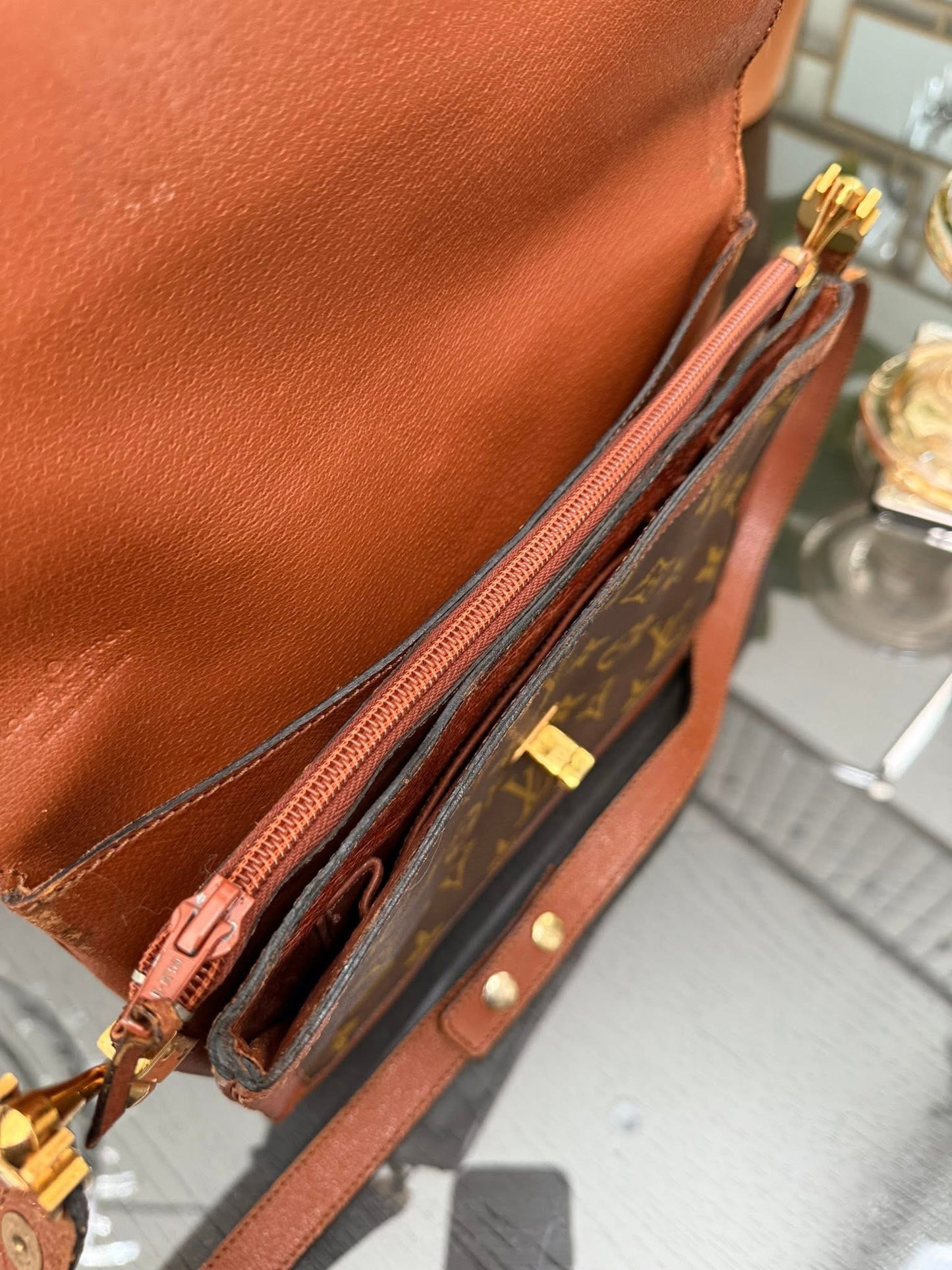 Monogram Sac Vendome 2 Way Bag -🗓️ Pre Date Code