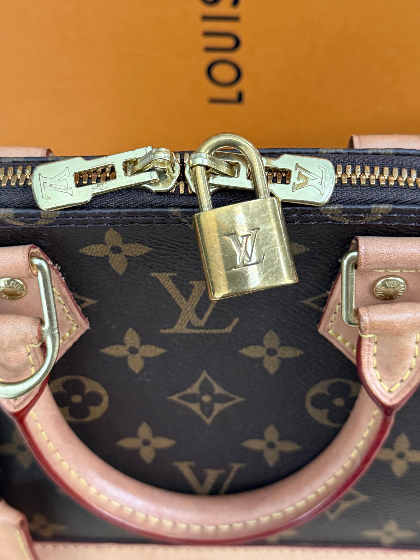 Alma BB with Box , dustbag and Insert Organizer - 📅 Year: 2020