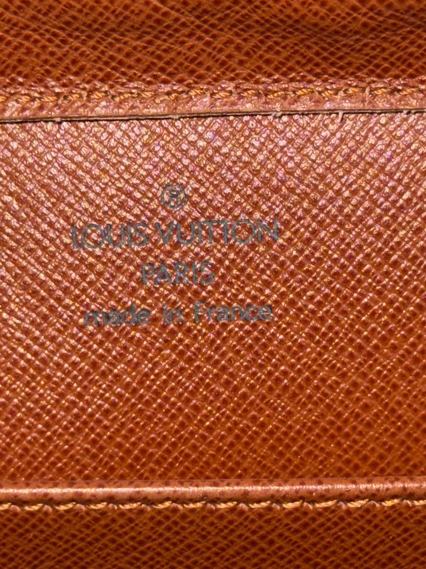 Orsay Clutch 🗓️ Year: 2002