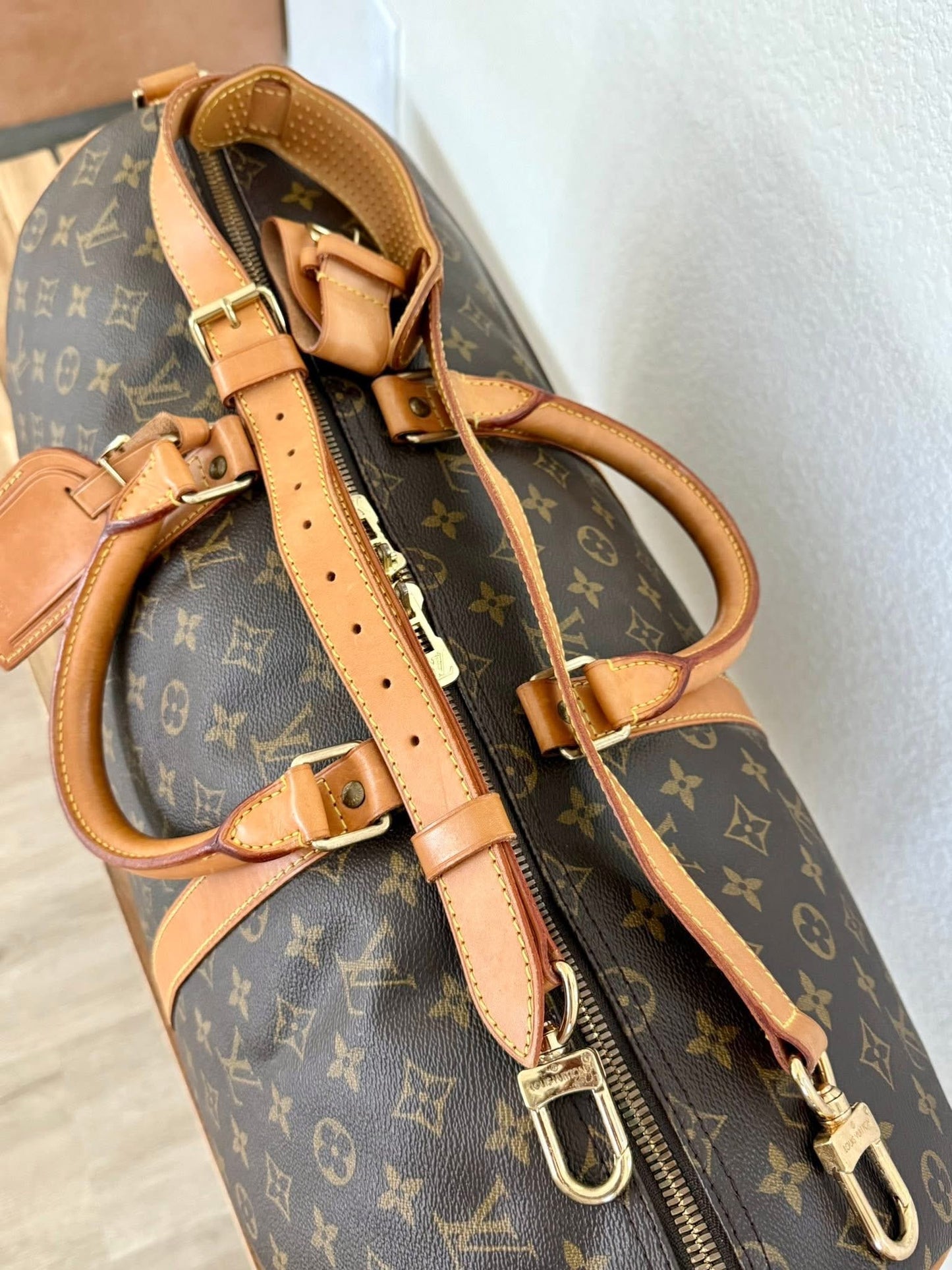 Keepall 50 Bandoulier with Luggage Tag and Poignet 📅 Year: 1995