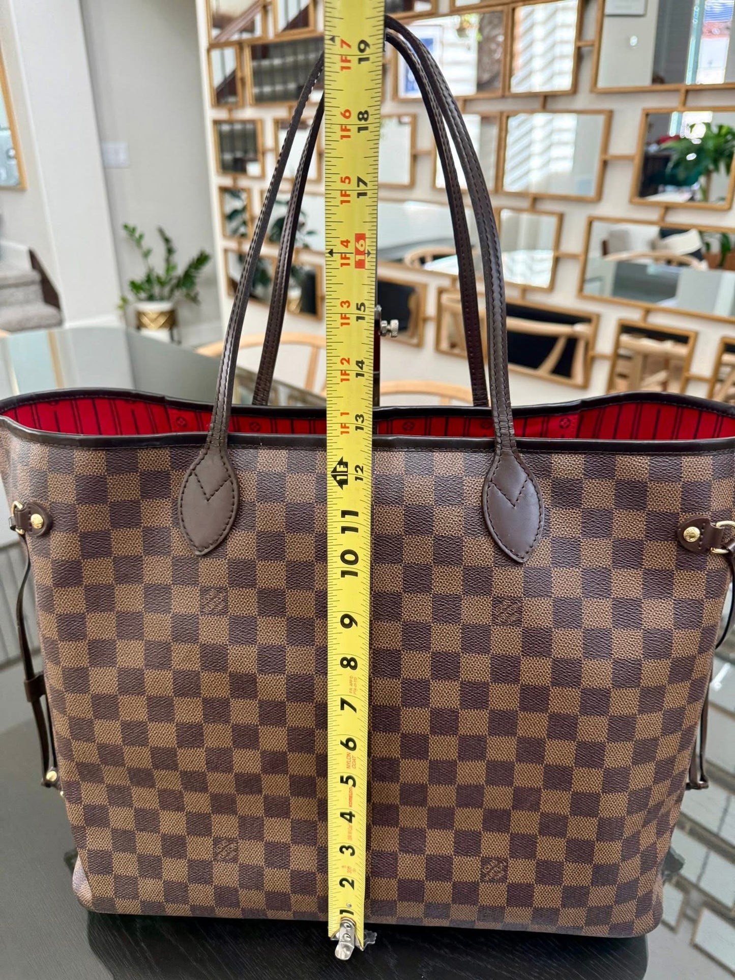 Neverfull GM in DE with Insert Organizer and Dustbag 🌺 📅 Year: 2009