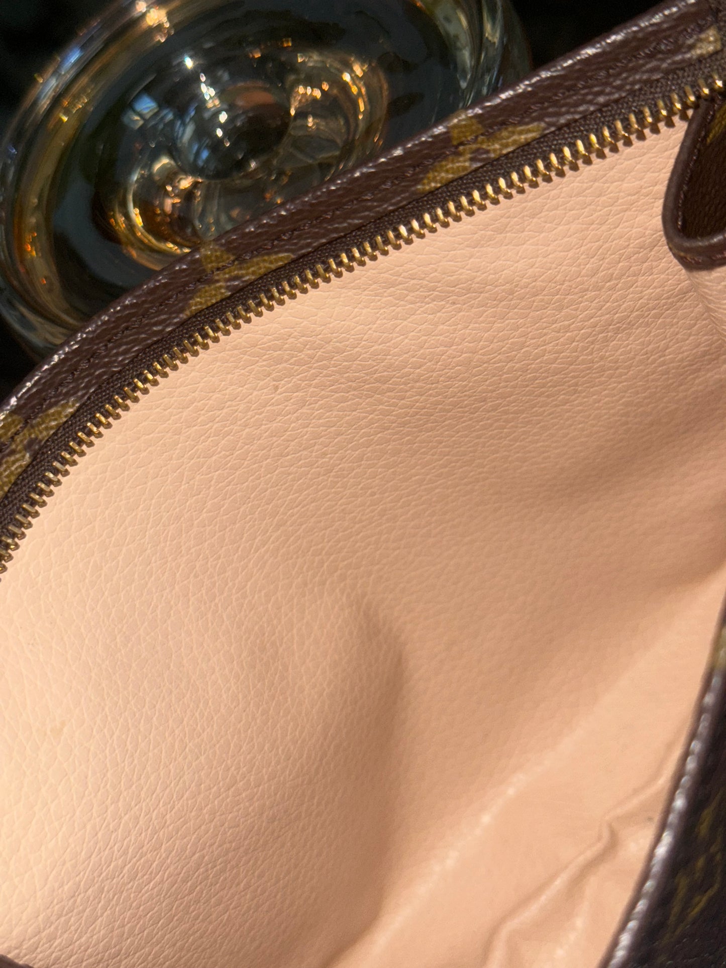 Toiletry 19 - 📅 Year 1989