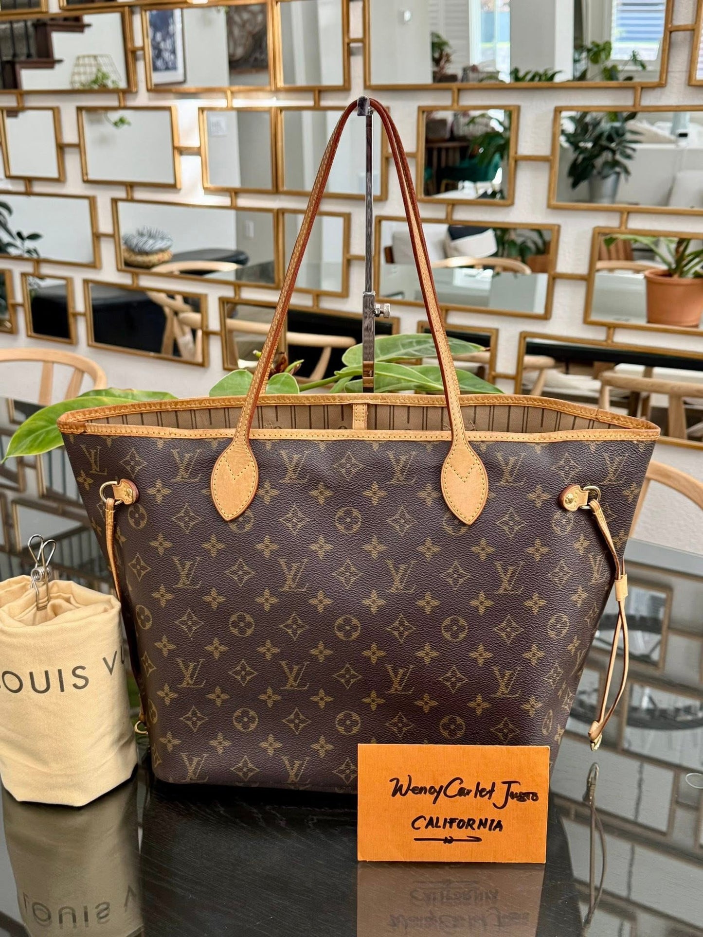 Neverfull MM in Monogram with Dustbag 📅 Year: 2007
