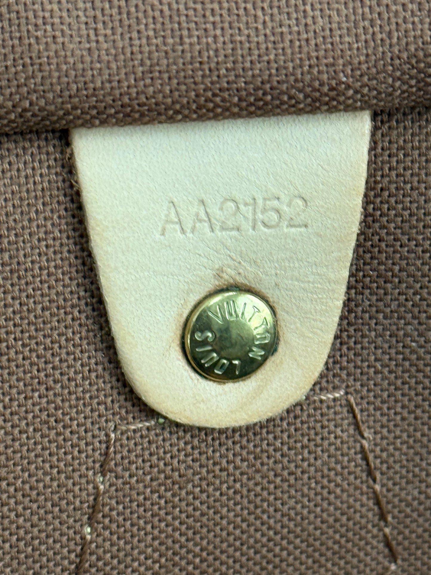 Speedy 40 Bandoulier in Monogram with Lock 🔐, Key and Dustbag 🗓️ Year: 2012