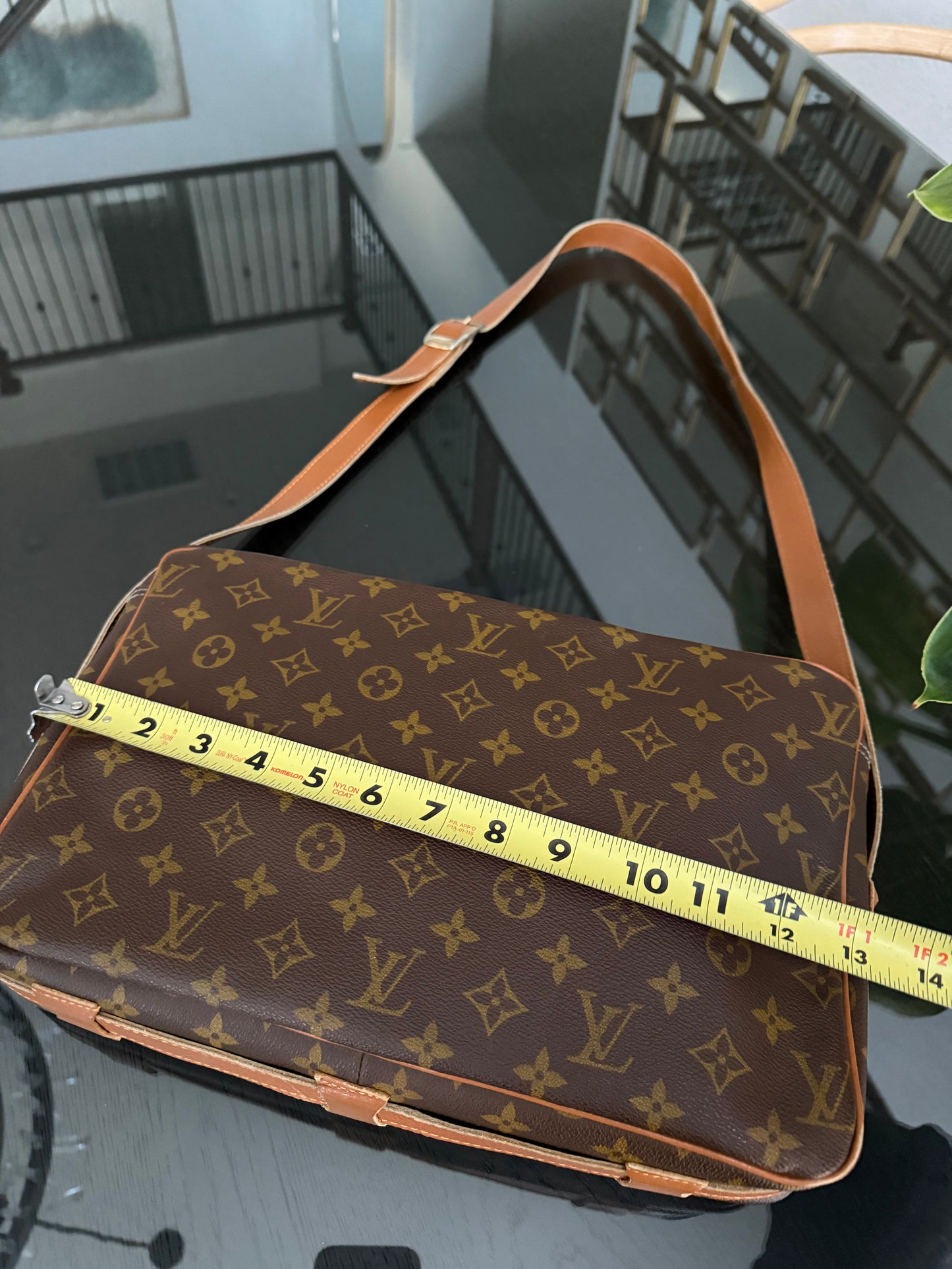 French Company Sac Bandoulier 35 🗓️