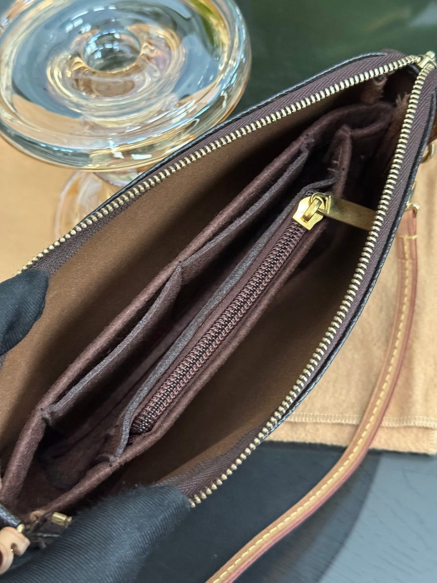 Pochette Accessories with Dustbag and Insert organizer -🗓️ Year: 2000