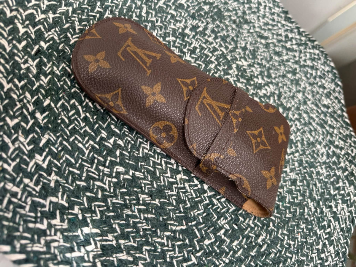 Monogram Sunglasses Holder 📅 Year: 1999