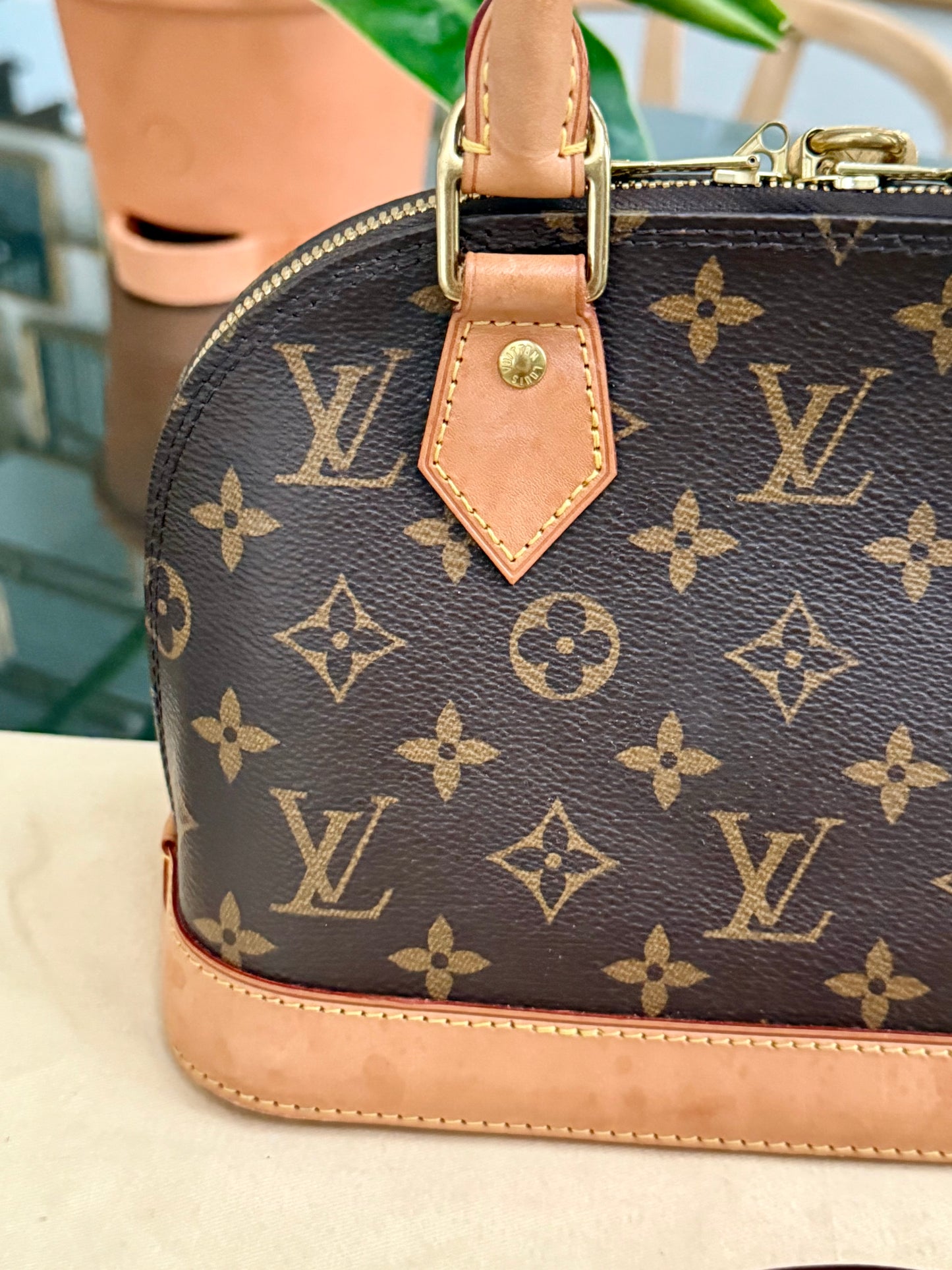 Alma BB with Original Strap , Clochette , Lock 🔐 keys, Box , dustbag and Paper bag - 📅 Year: 2021