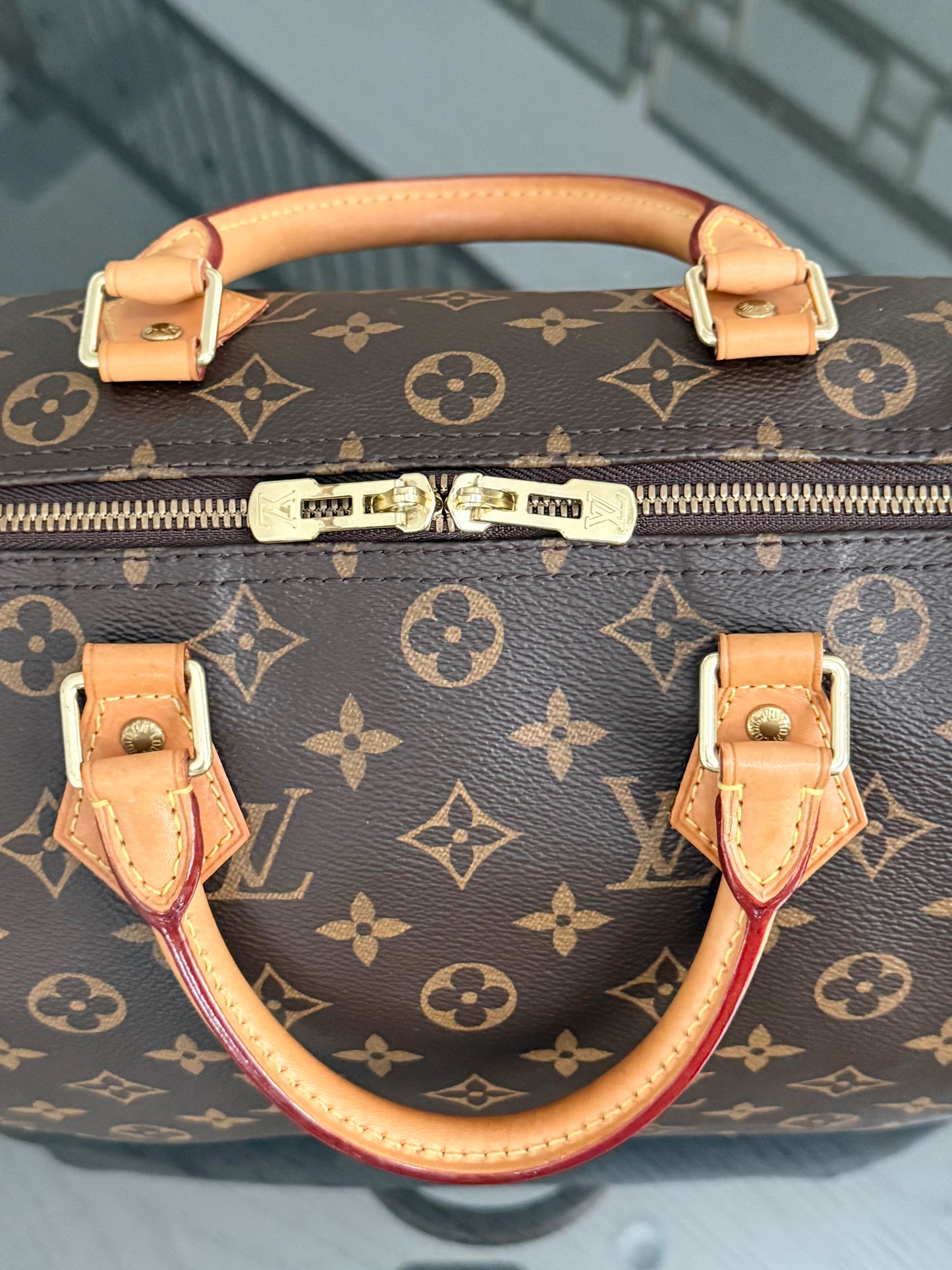 Speedy 30 Bandoulier in Monogram with 🔐 lock, Key and Dustbag -🗓️ Year: 2017